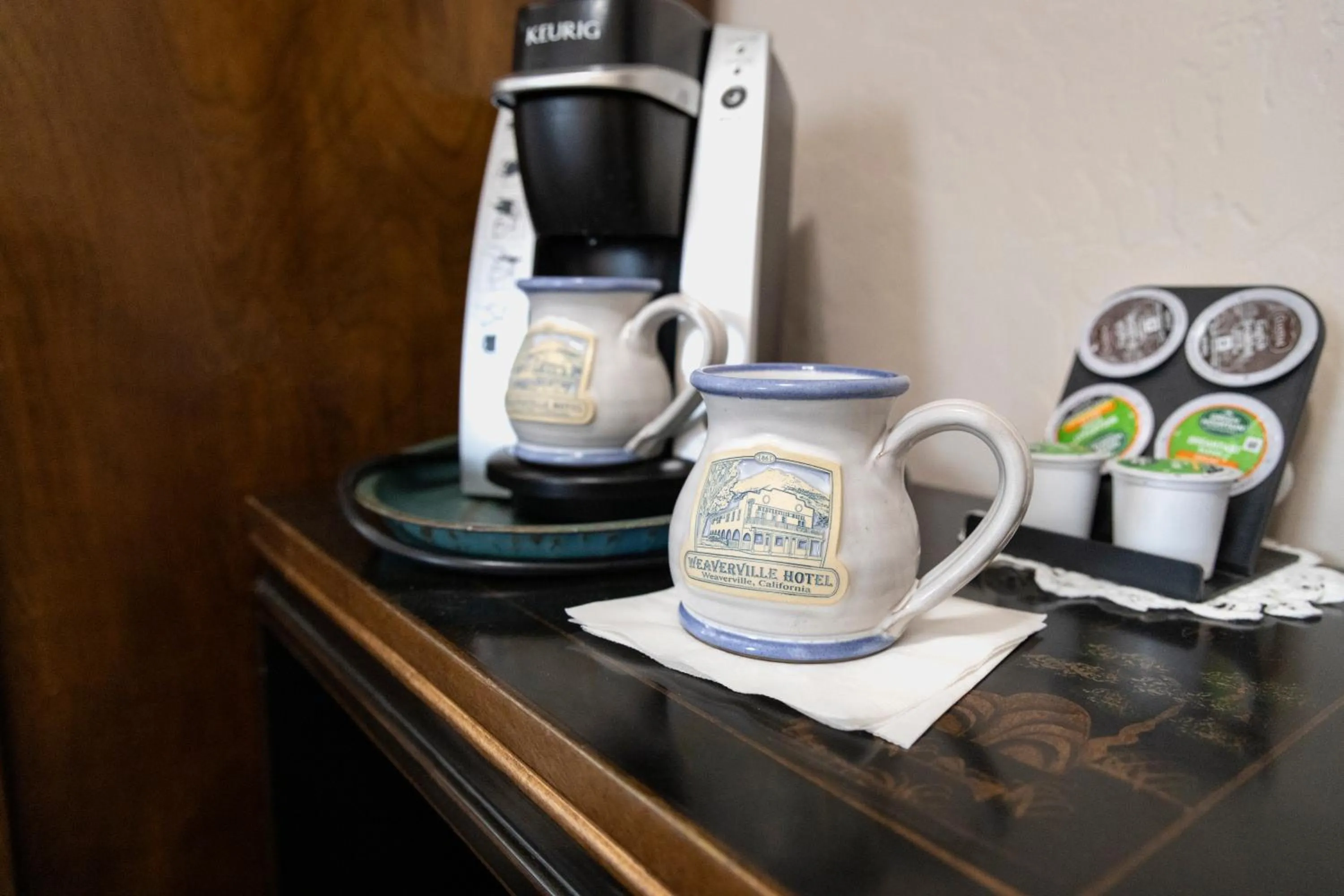 Coffee/tea facilities in Weaverville Hotel