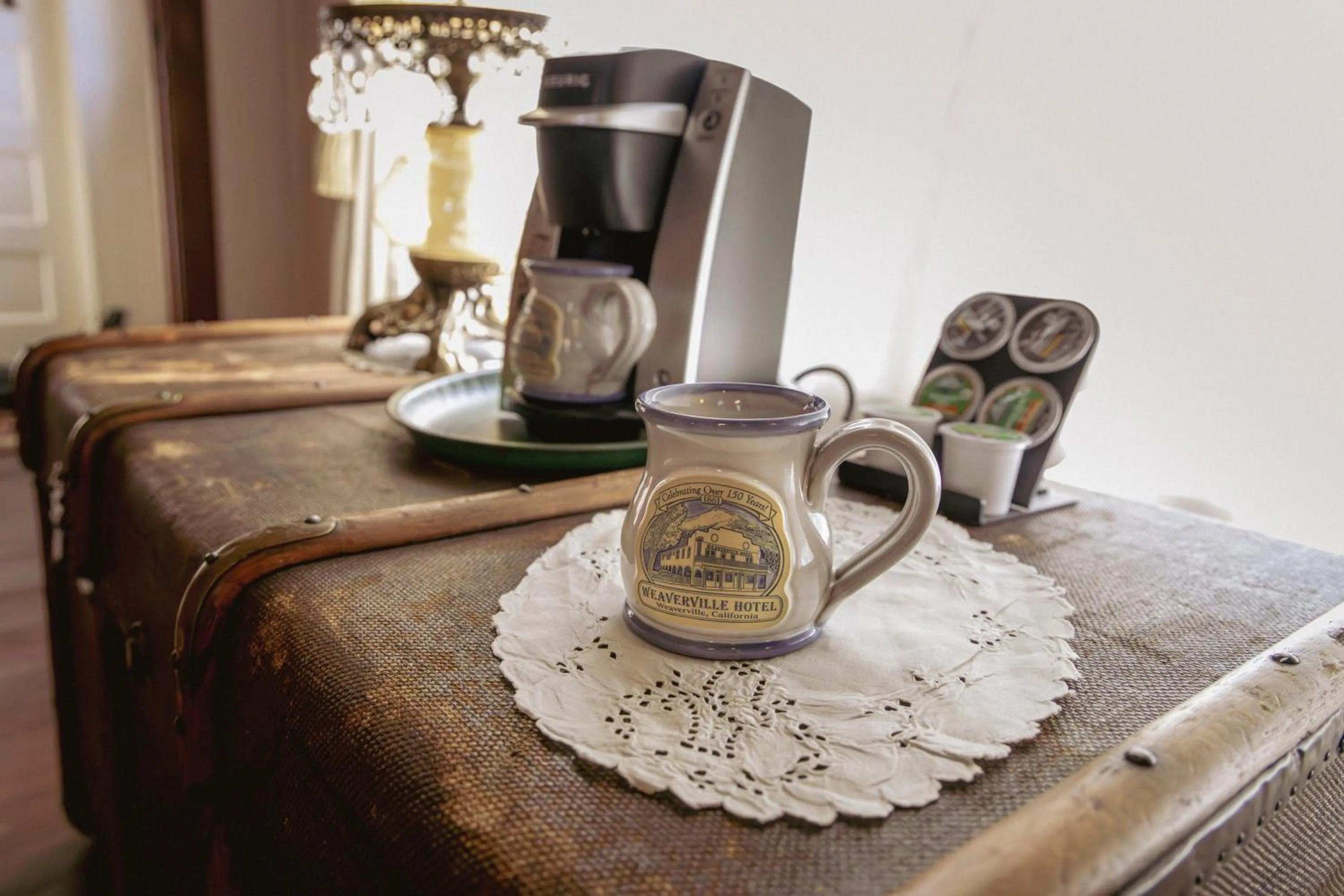 Coffee/tea facilities in Weaverville Hotel