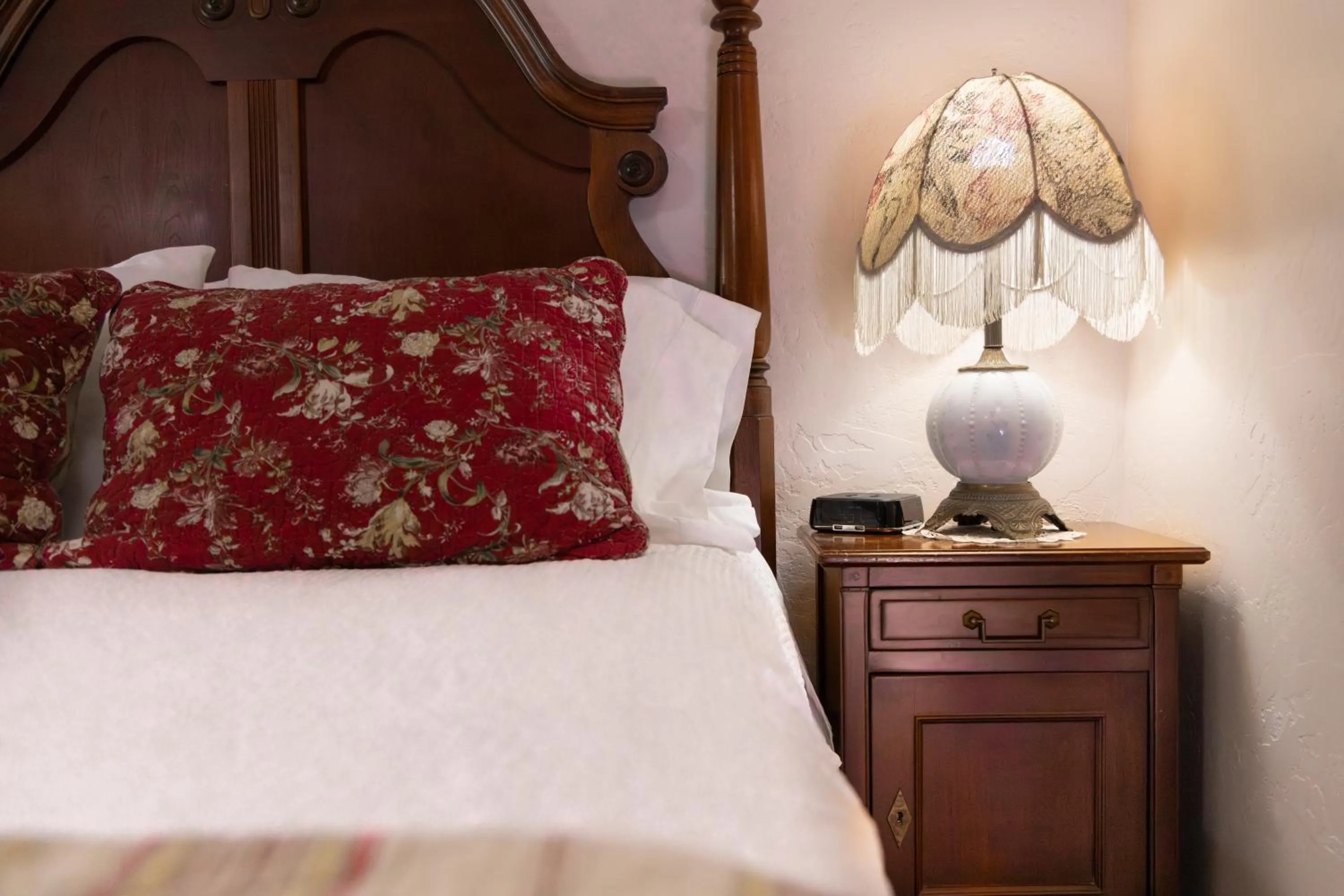 Bed in Weaverville Hotel