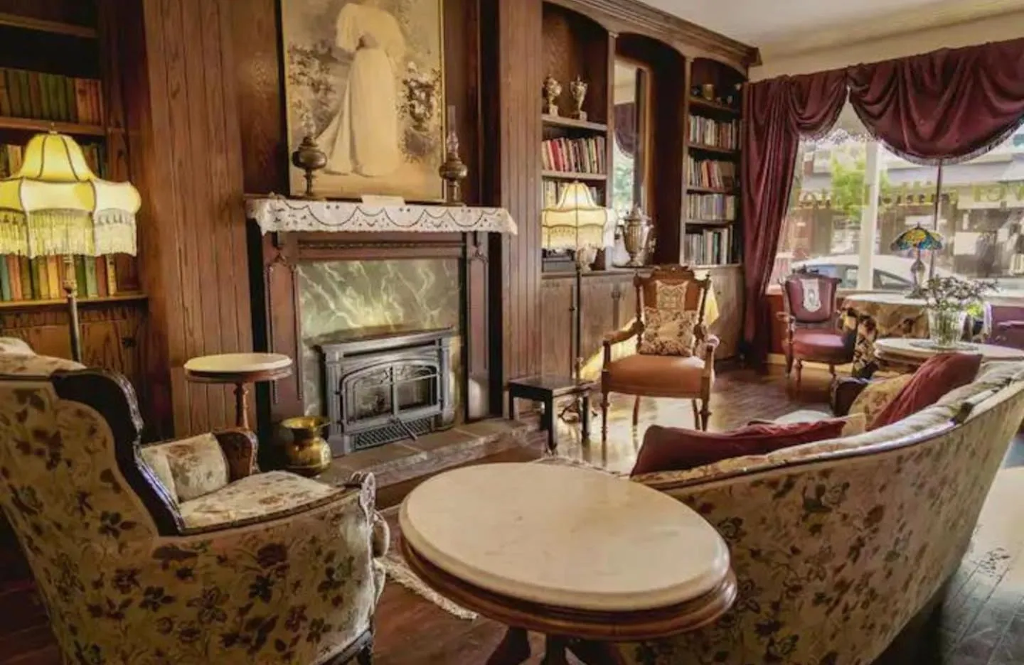 Property building in Weaverville Hotel