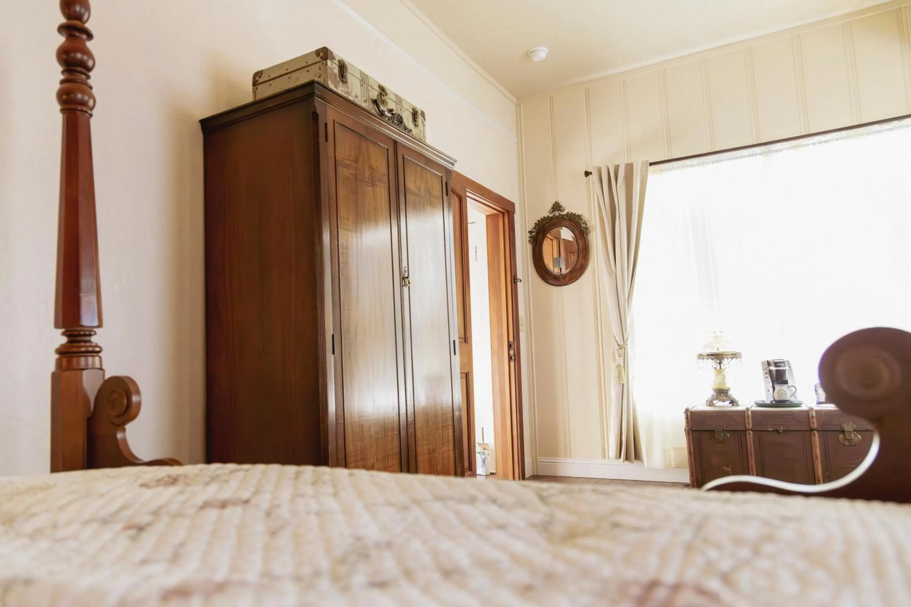 Bed in Weaverville Hotel