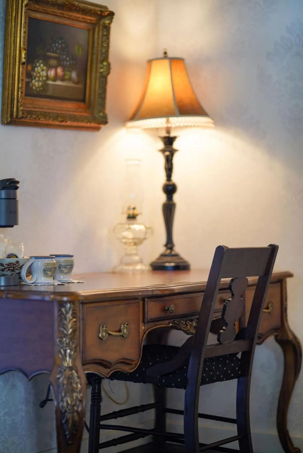 Seating area in Weaverville Hotel