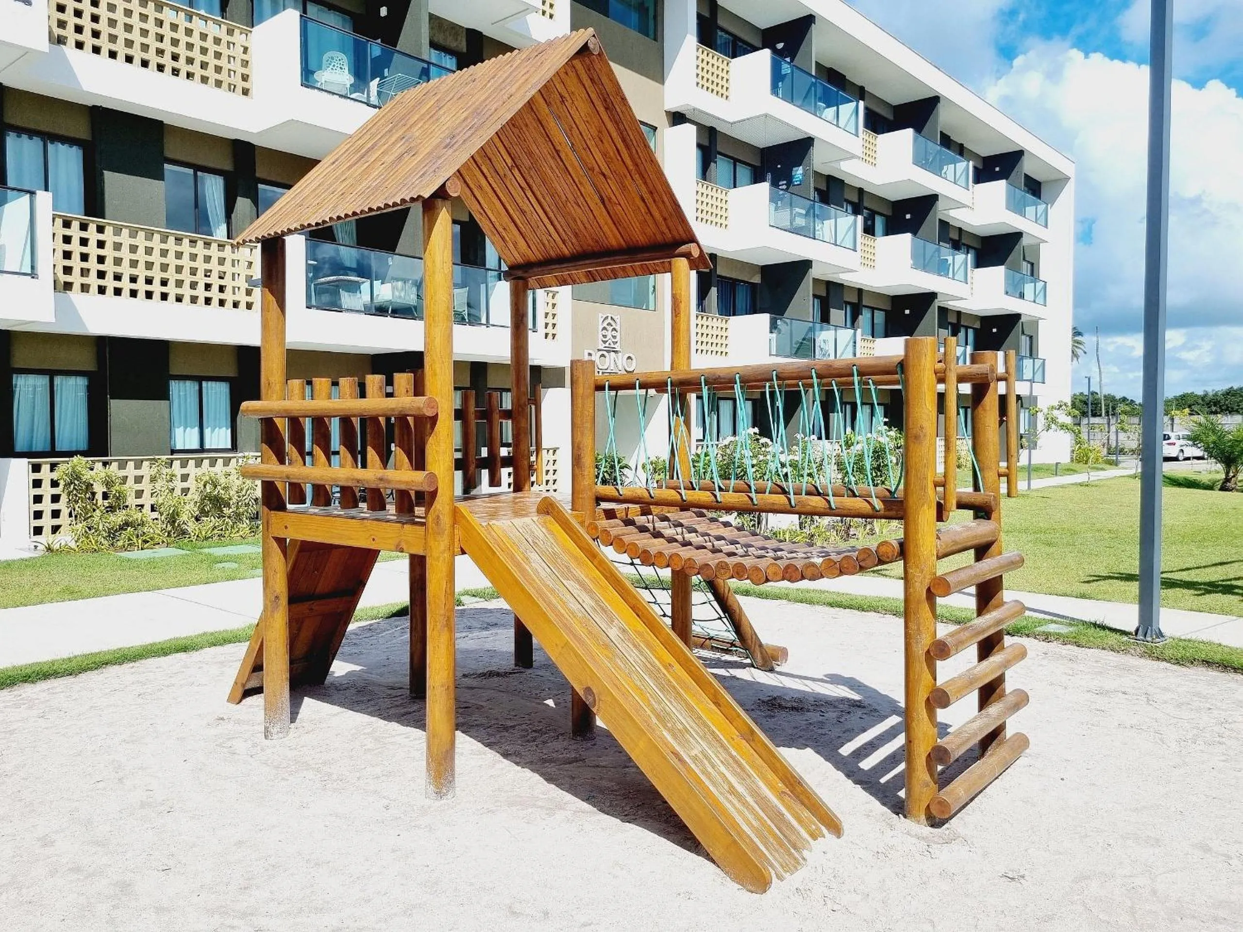 Flat em Muro Alto - Porto de Galinhas - MANA D306 - By Anfitrião Legal