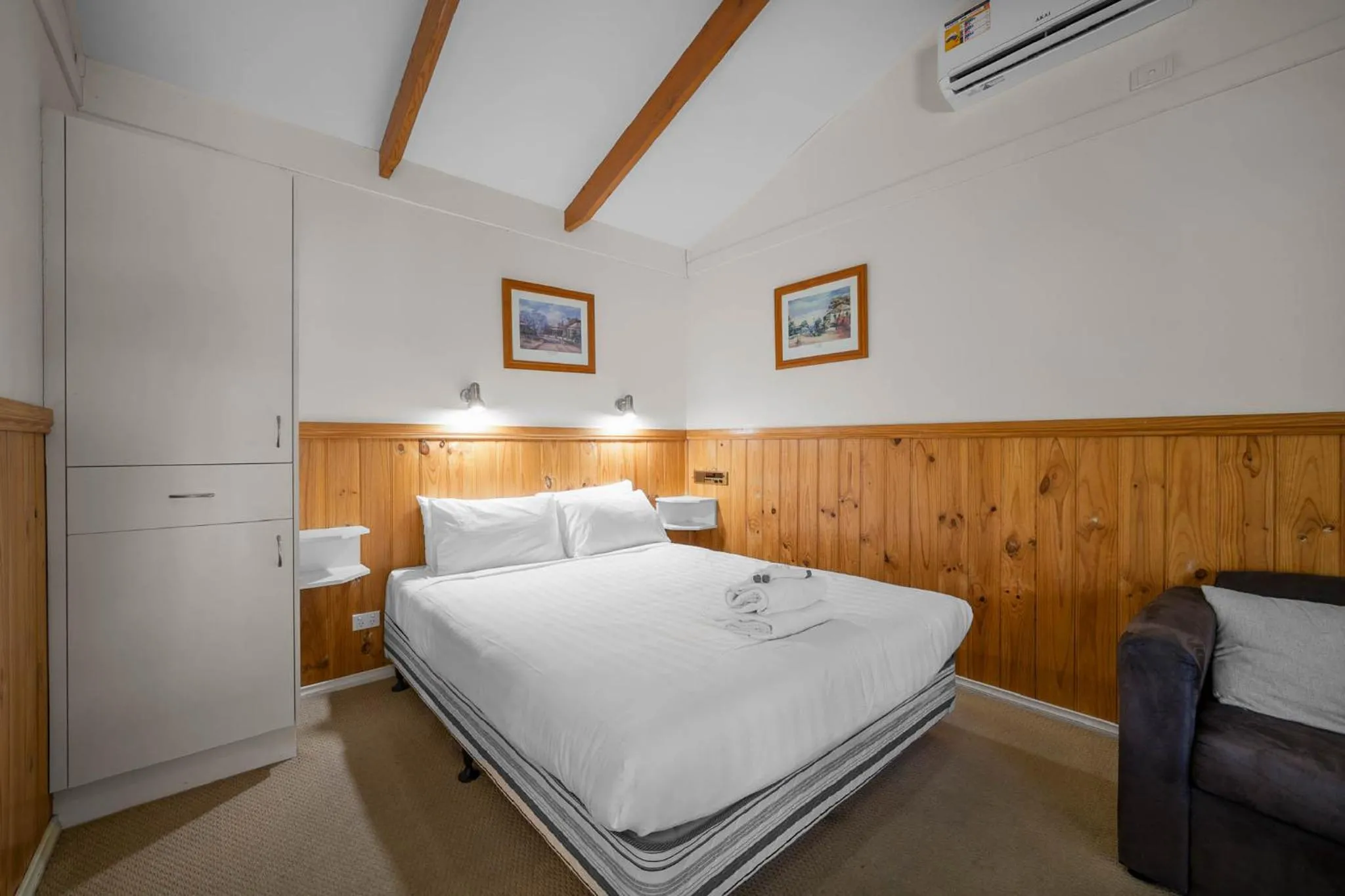Bed in Albury Holiday Park