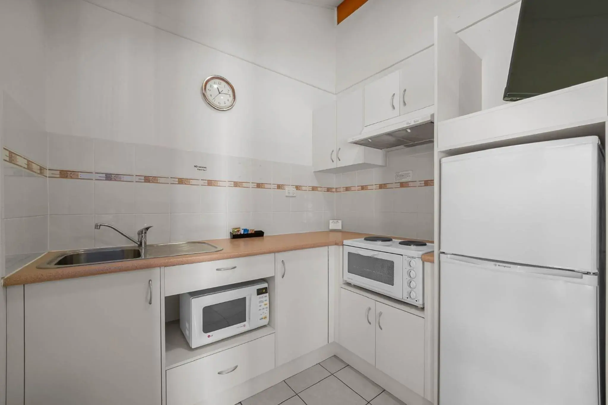 Standard Studio - Not Pet Friendly in Albury Holiday Park Standard Studio - Not Pet Friendly in Albury Holiday Park