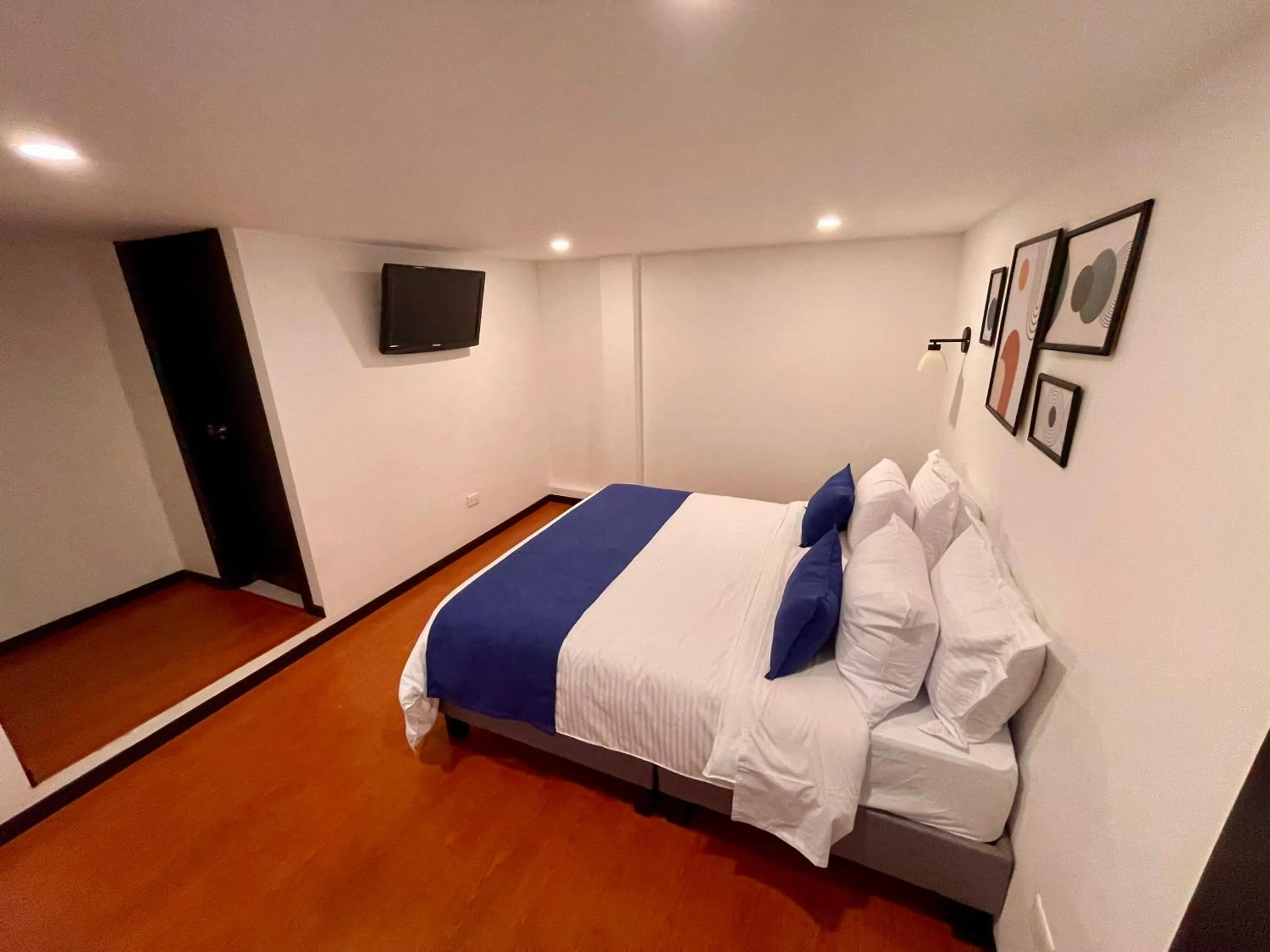 Bed in Hotel Embajada 44