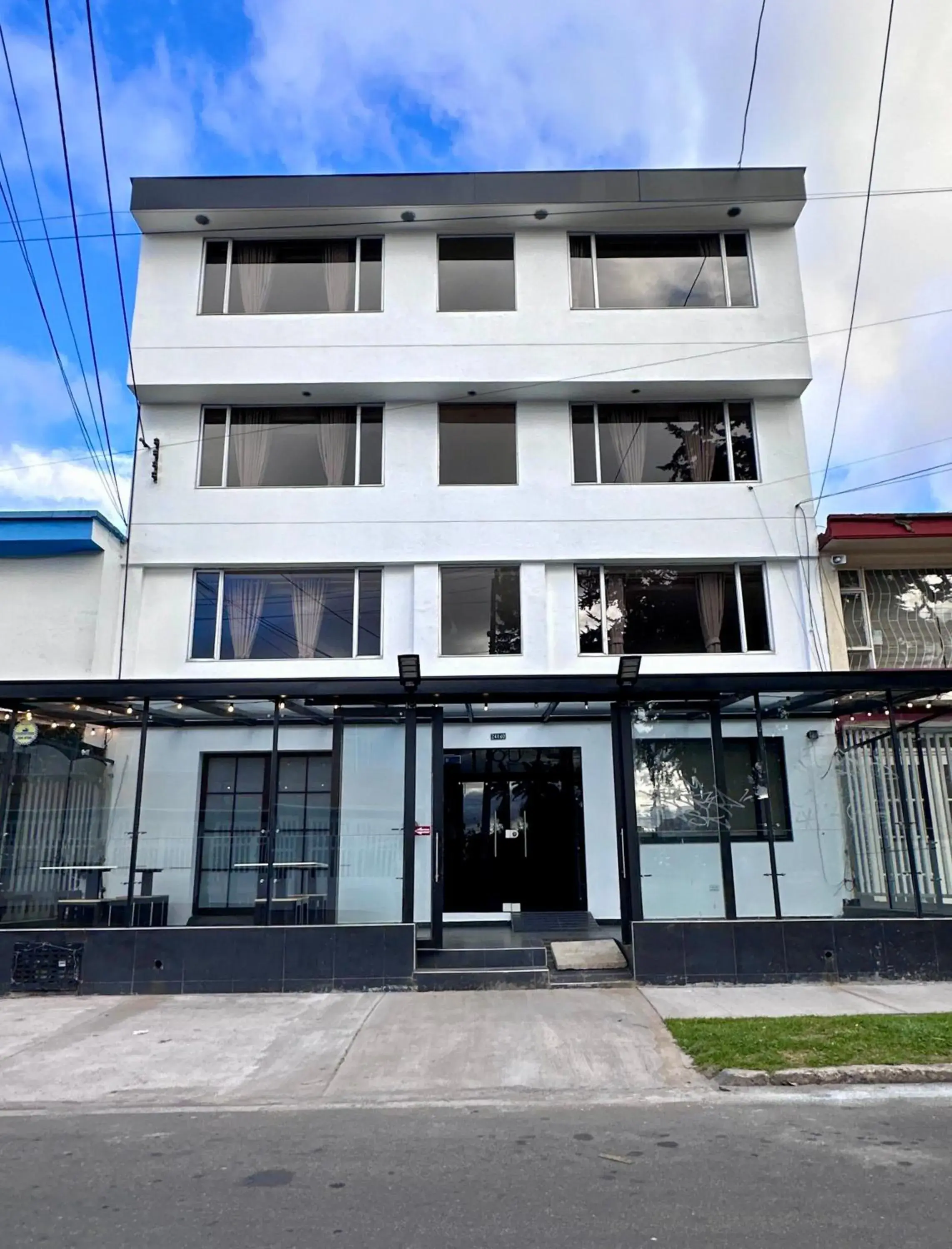 Property building in Hotel Embajada 44 Property building in Hotel Embajada 44