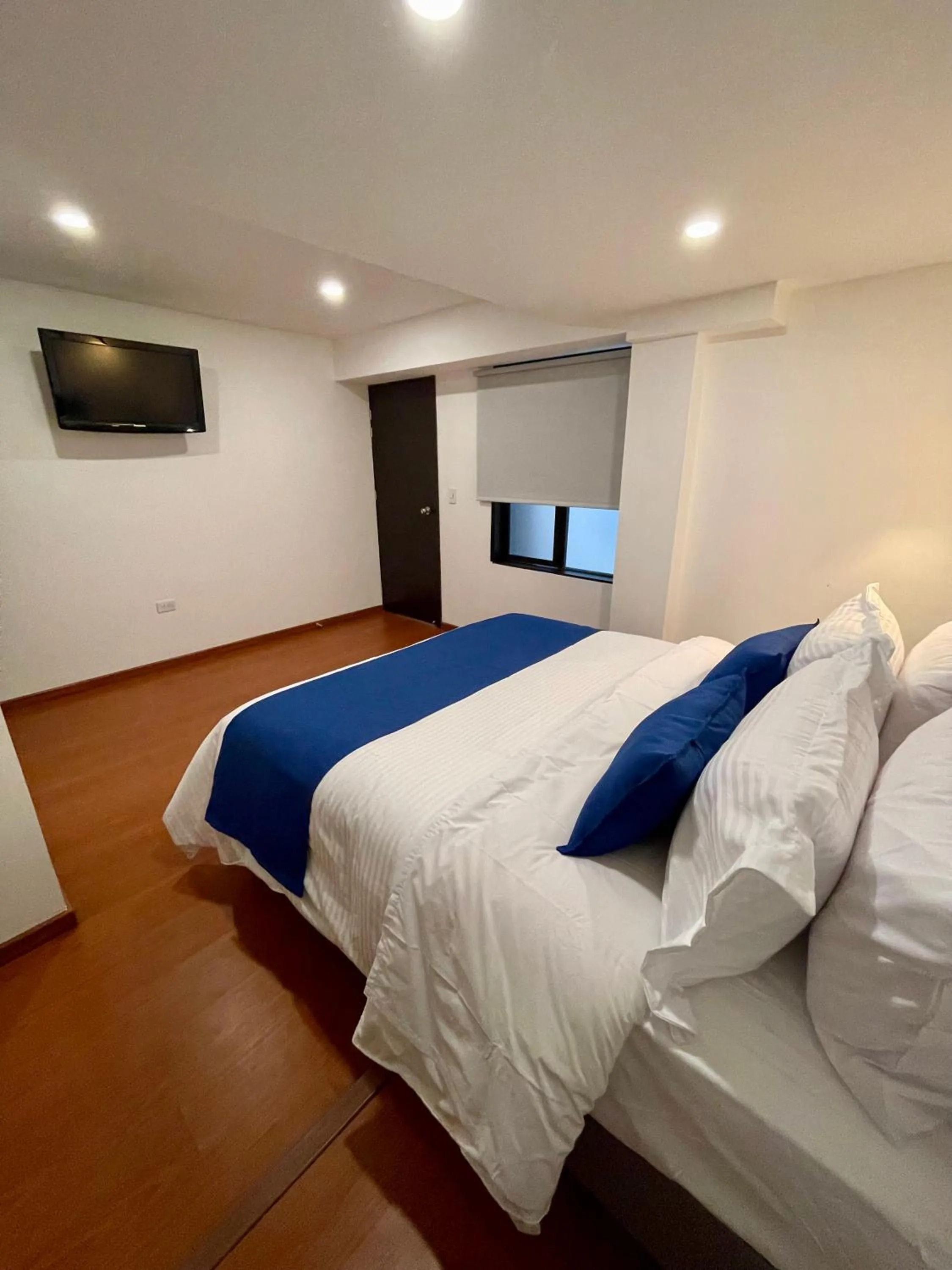 Bed in Hotel Embajada 44