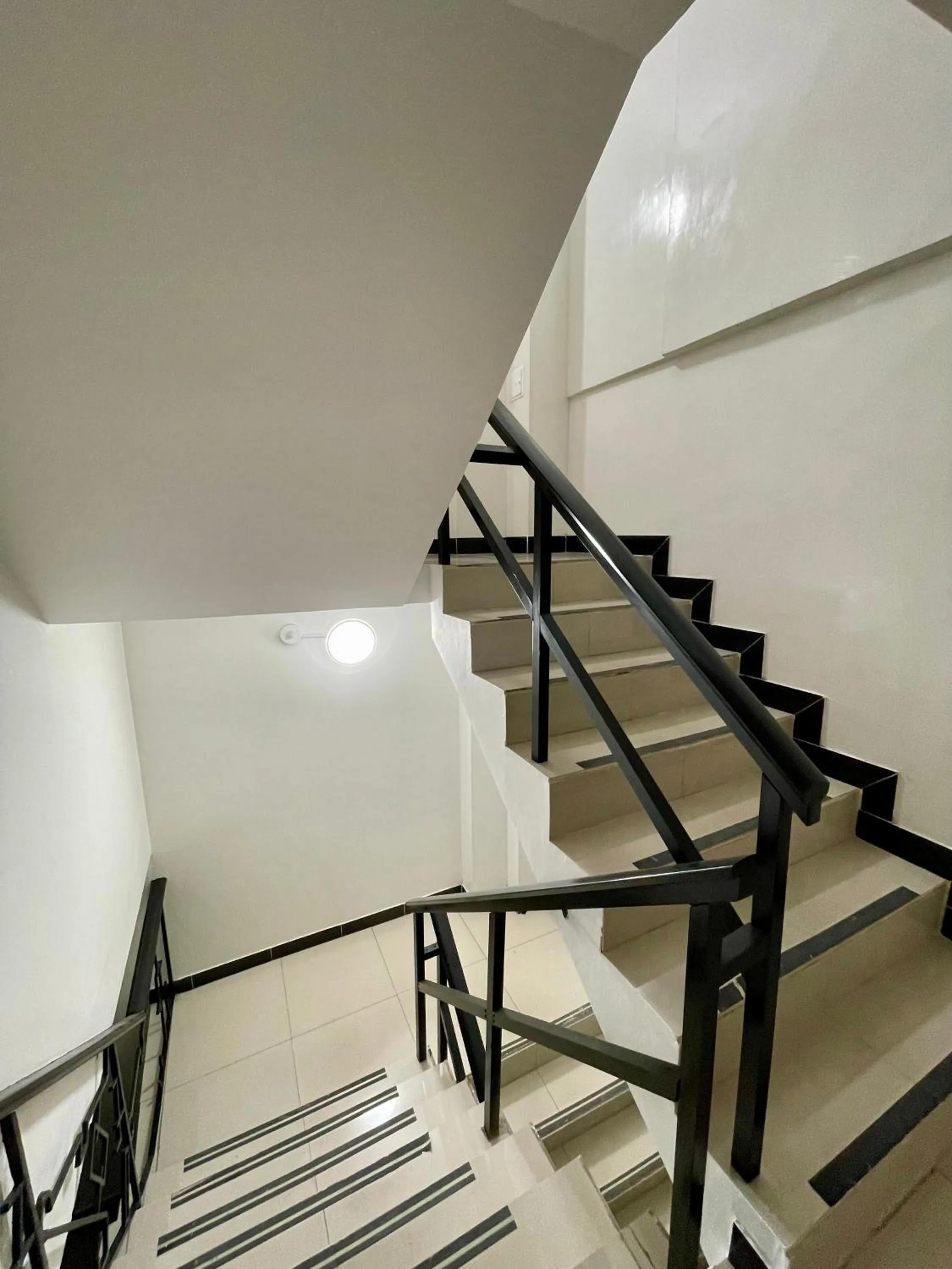 Property building in Hotel Embajada 44