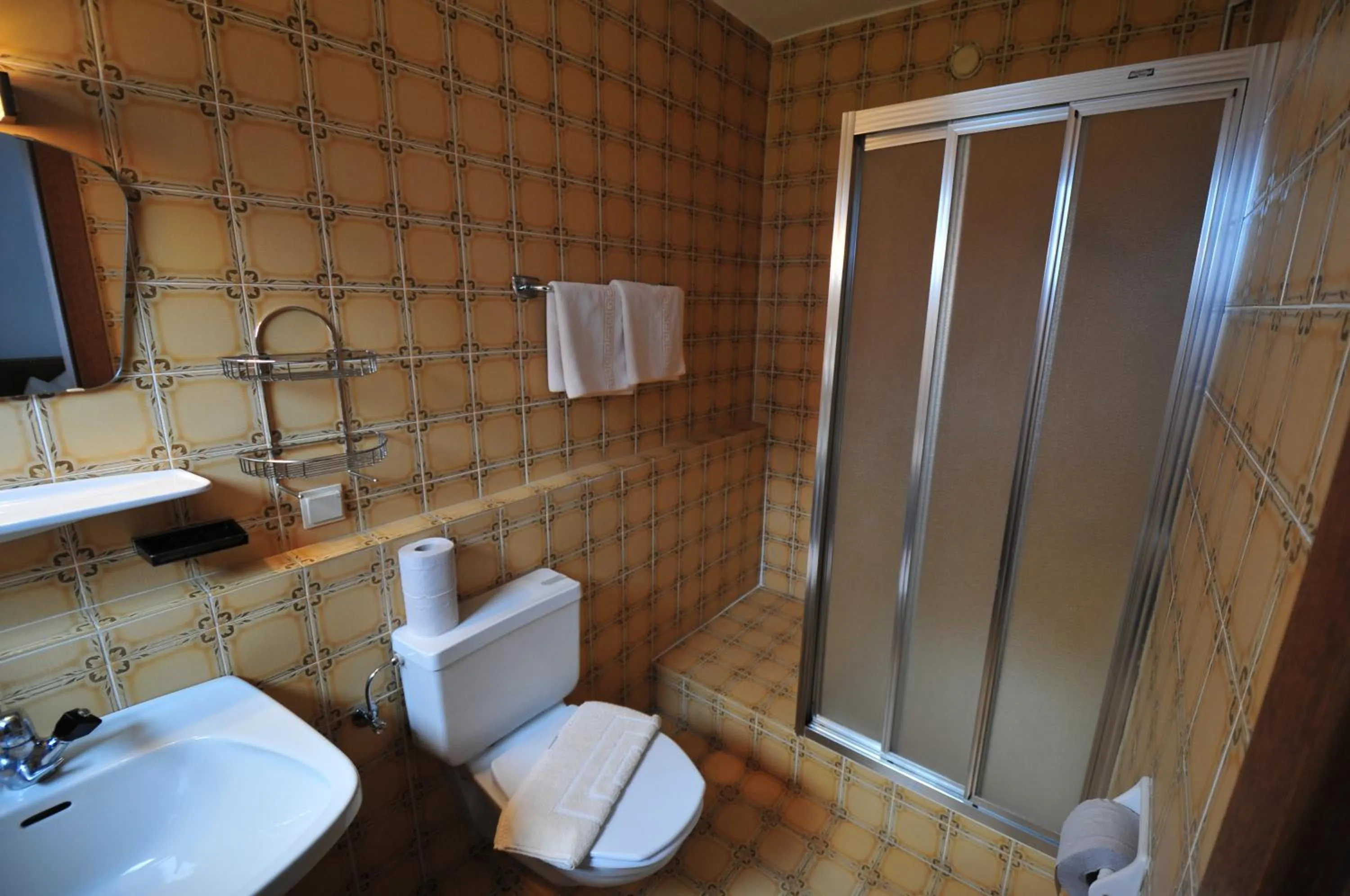 Bathroom in Pension Christophorus