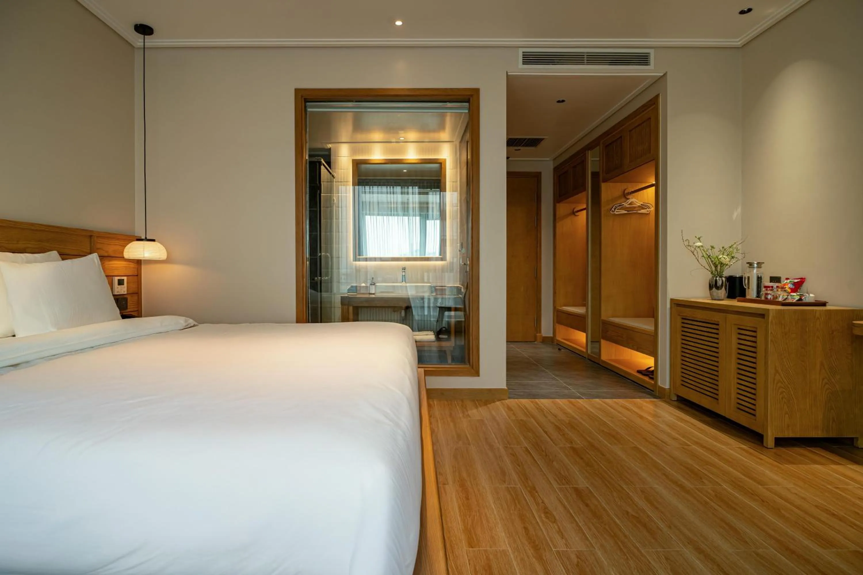 Bed in Nam Dat Hotel by D'Lecia Ha Long