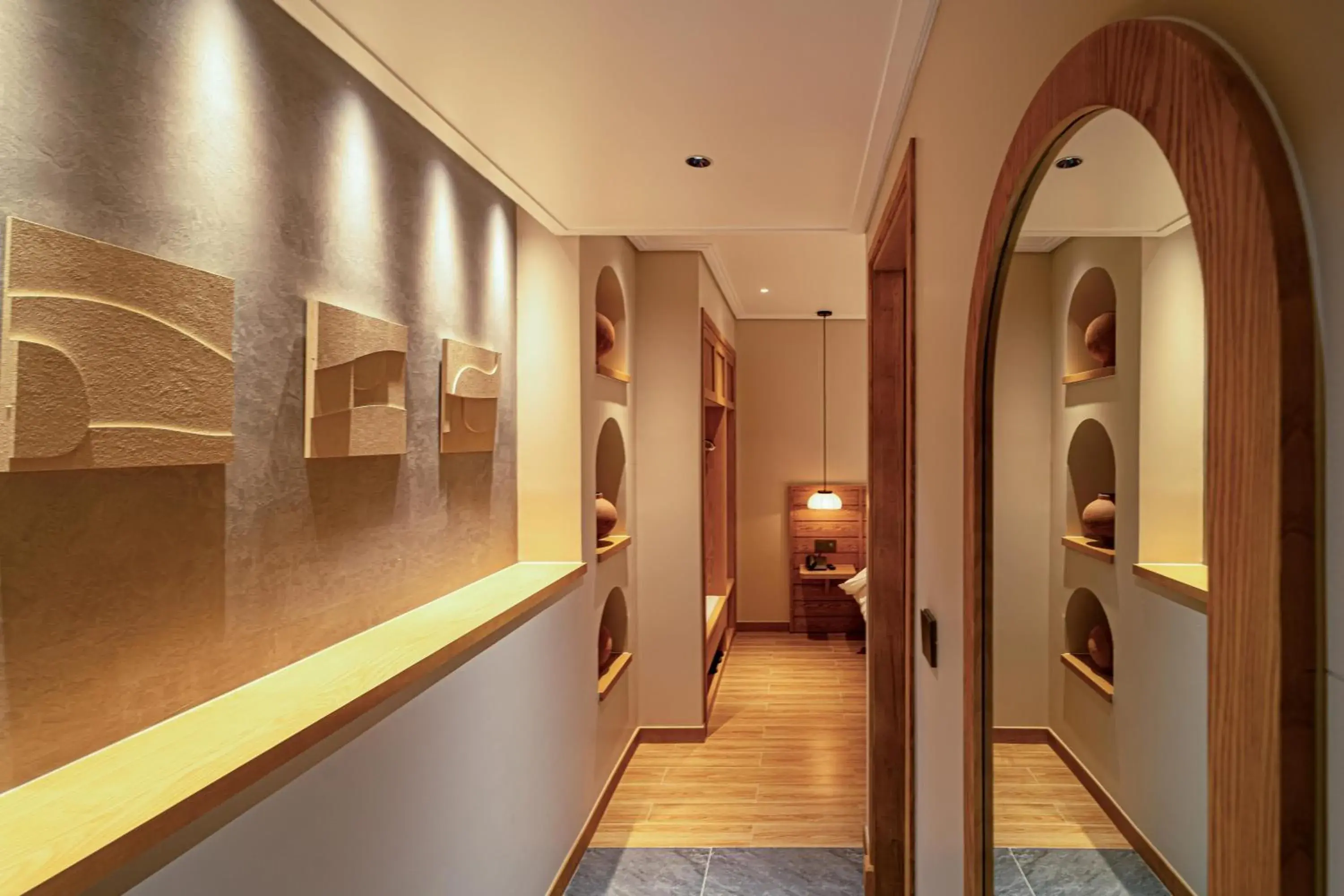 Facade/entrance in Nam Dat Hotel by D'Lecia Ha Long Facade/entrance in Nam Dat Hotel by D'Lecia Ha Long