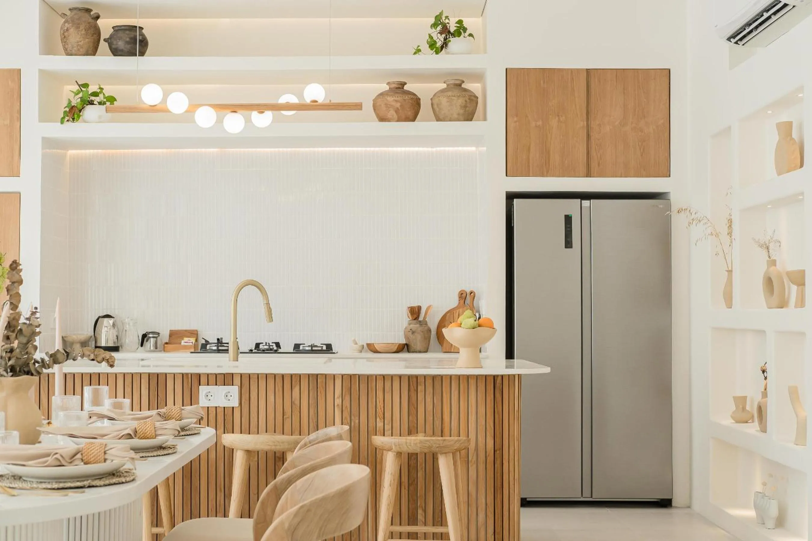 Kitchen or kitchenette in Mazari Villas