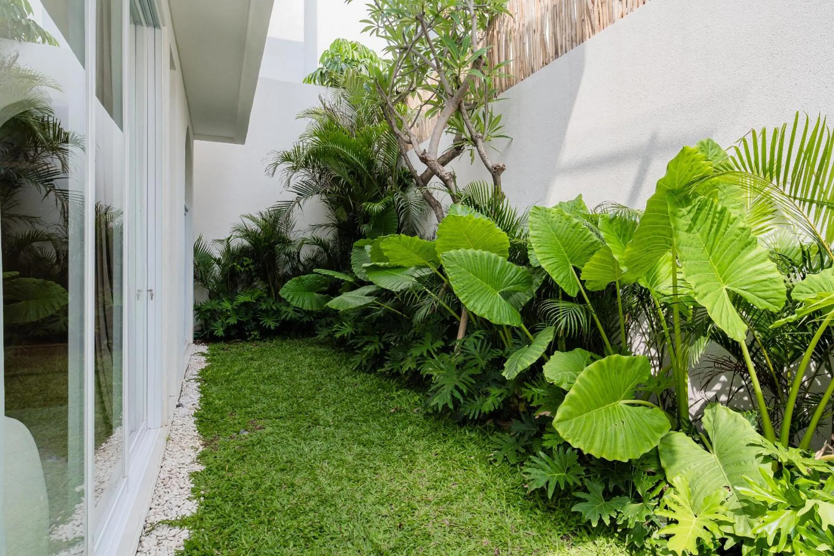 Garden in Mazari Villas