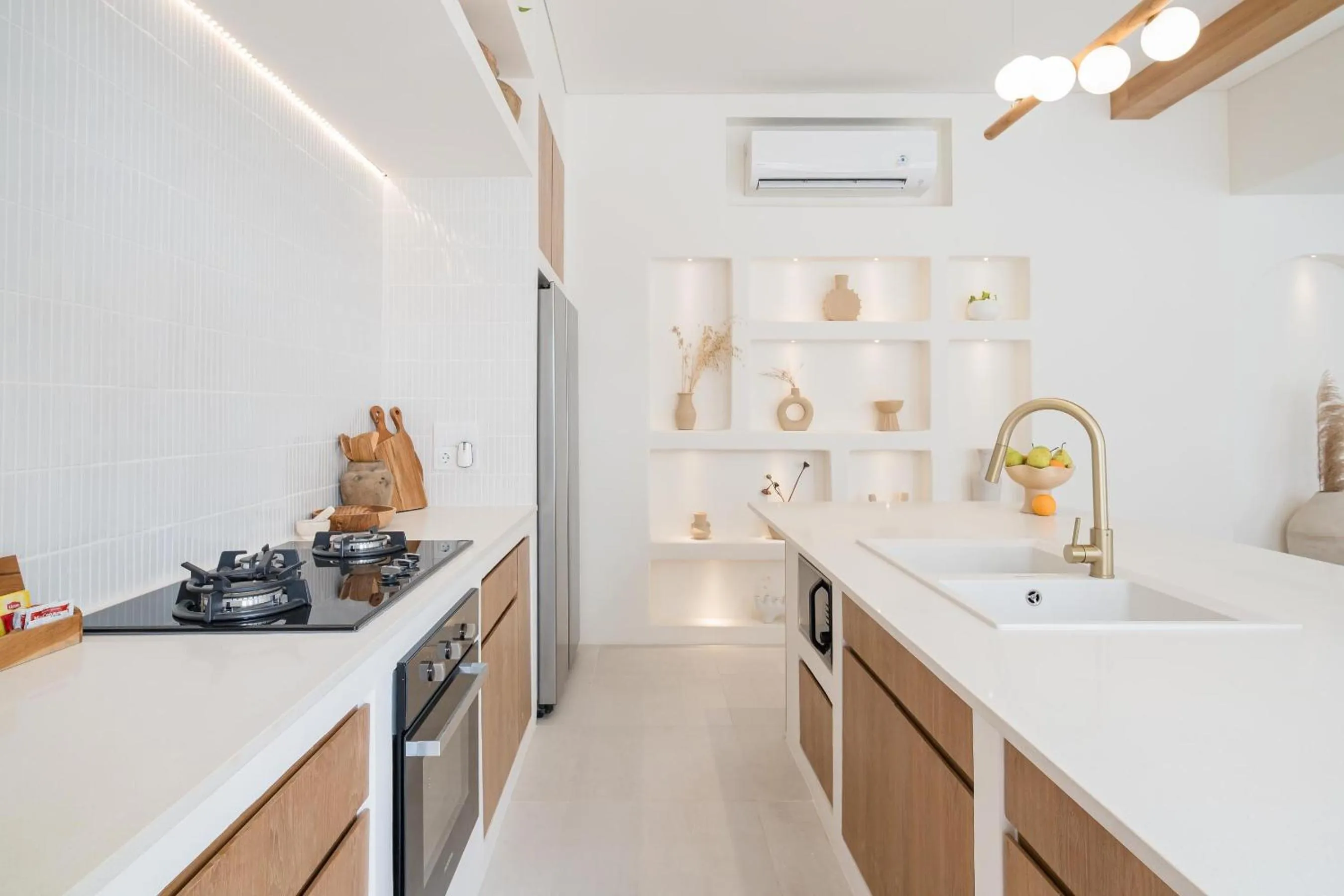 Kitchen or kitchenette in Mazari Villas