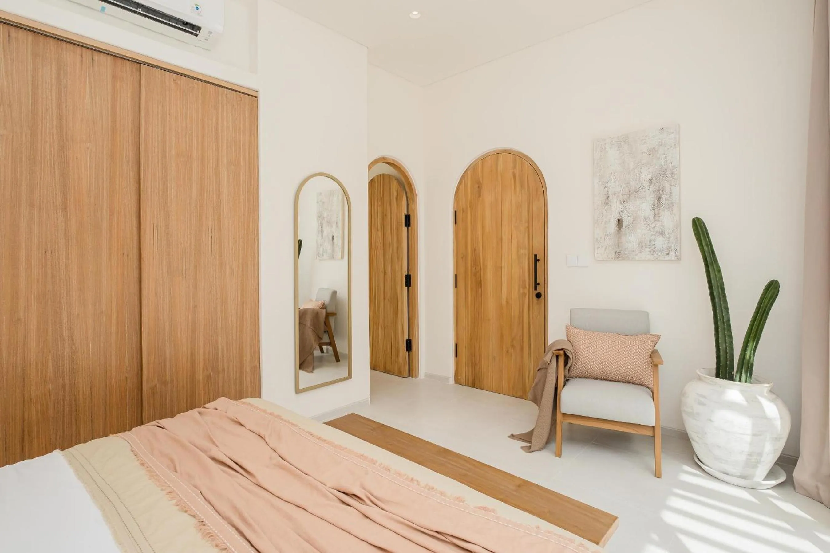 Bed in Mazari Villas