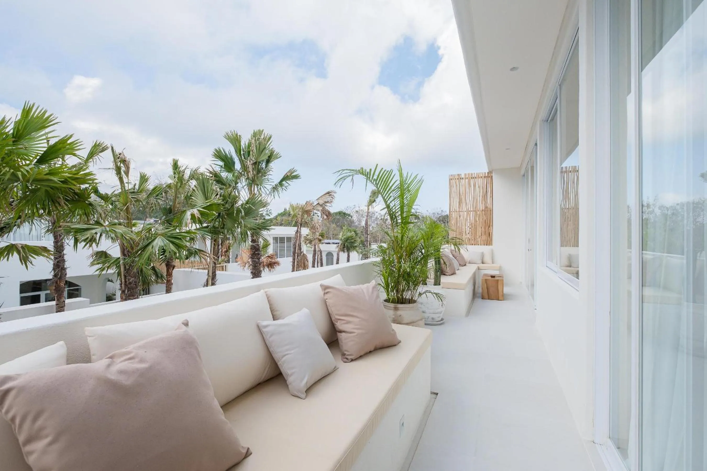 Balcony/Terrace in Mazari Villas