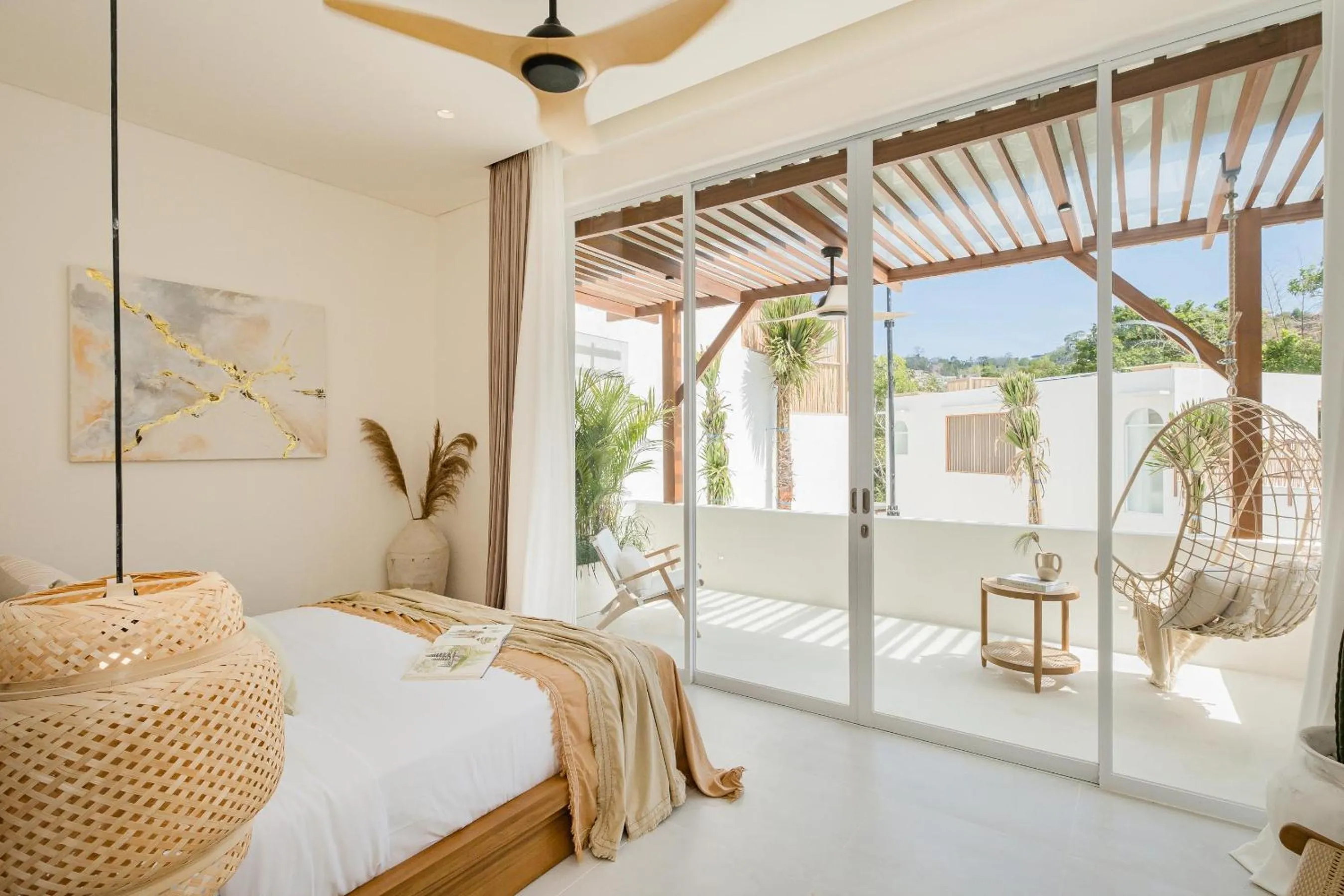 Bed in Mazari Villas