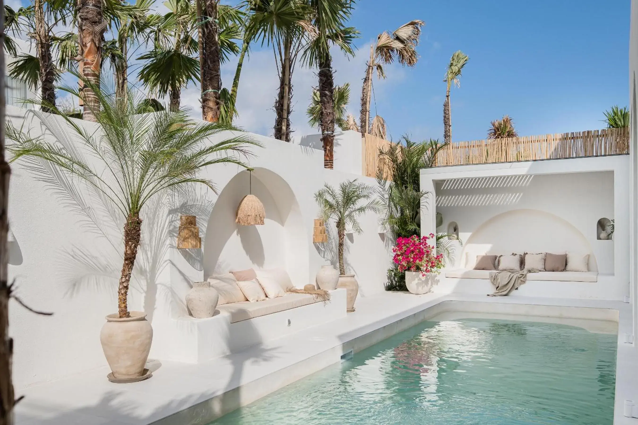 Three-Bedroom Villa in Mazari Villas Three-Bedroom Villa in Mazari Villas