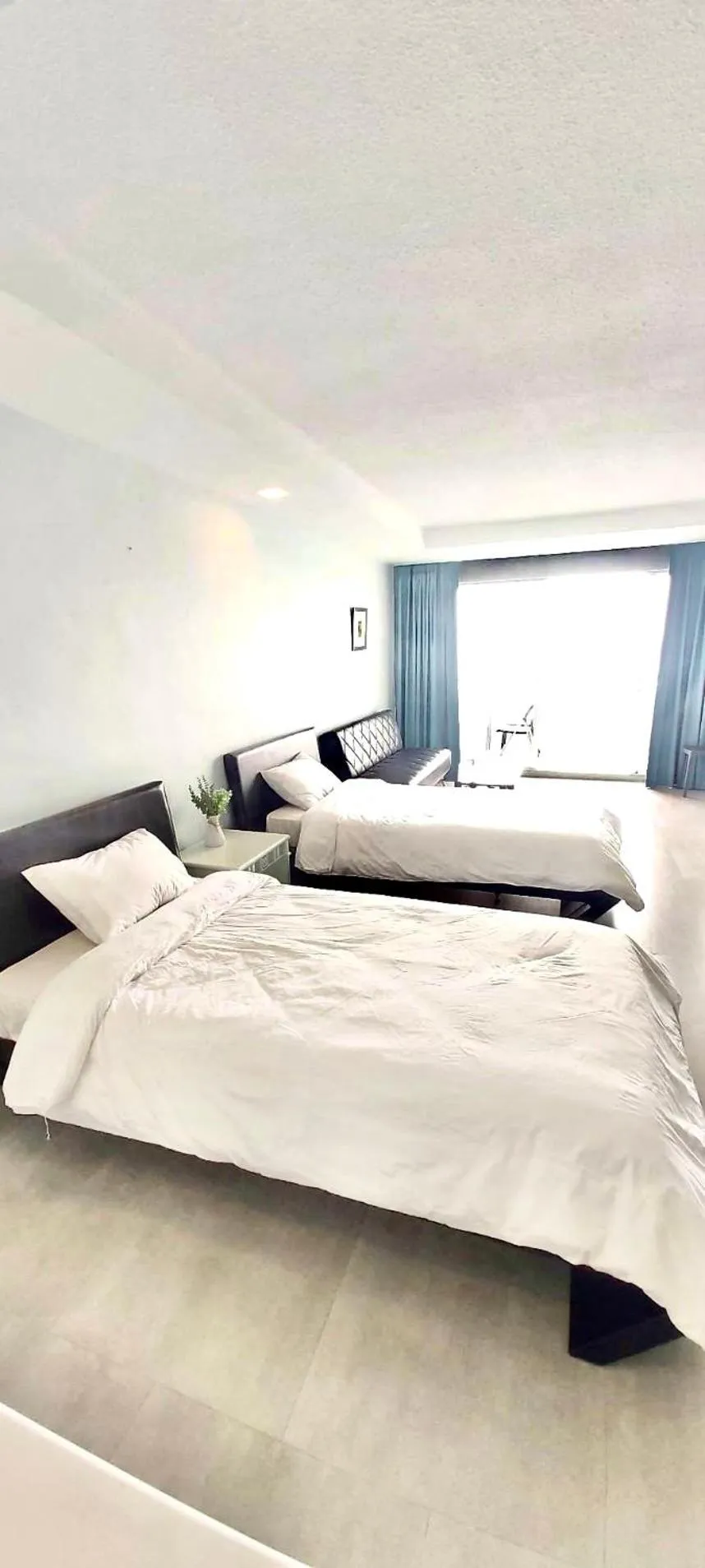 Bed in Milford paradise