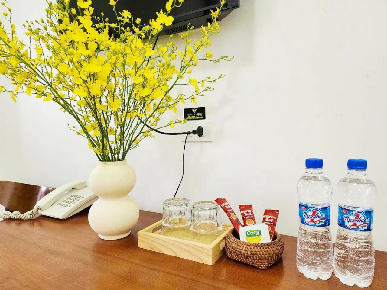 Coffee/tea facilities in H-Long Dalat Hotel - Ngay Trung Tâm