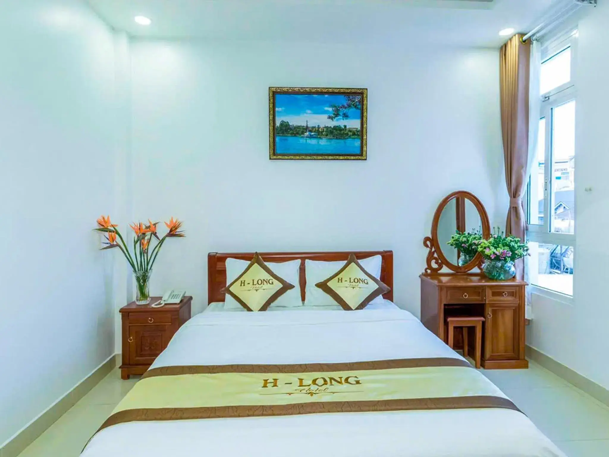 Bed in H-Long Dalat Hotel - Ngay Trung Tâm Bed in H-Long Dalat Hotel - Ngay Trung Tâm