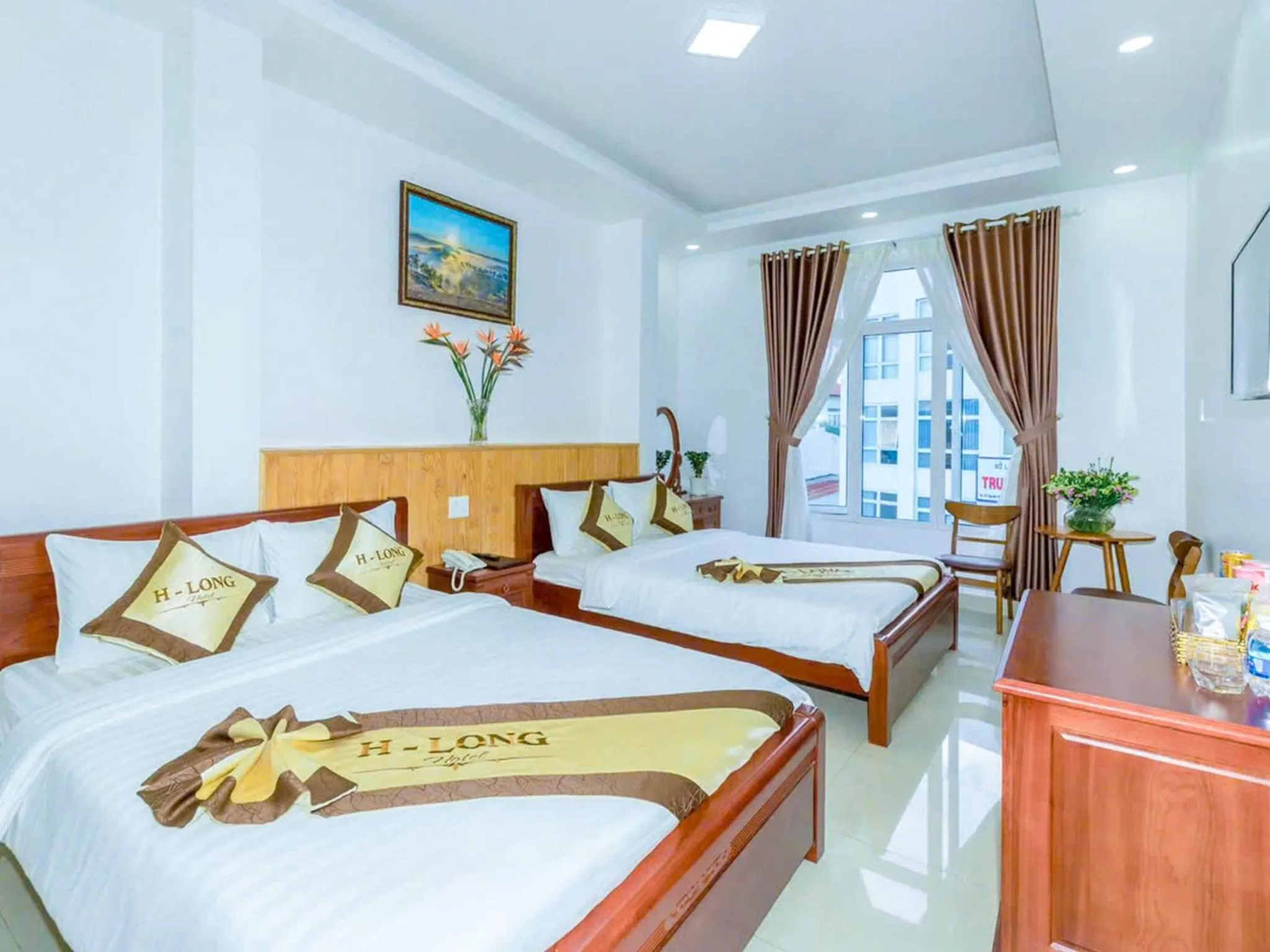 Bedroom, Bed in H-Long Dalat Hotel - Ngay Trung Tâm