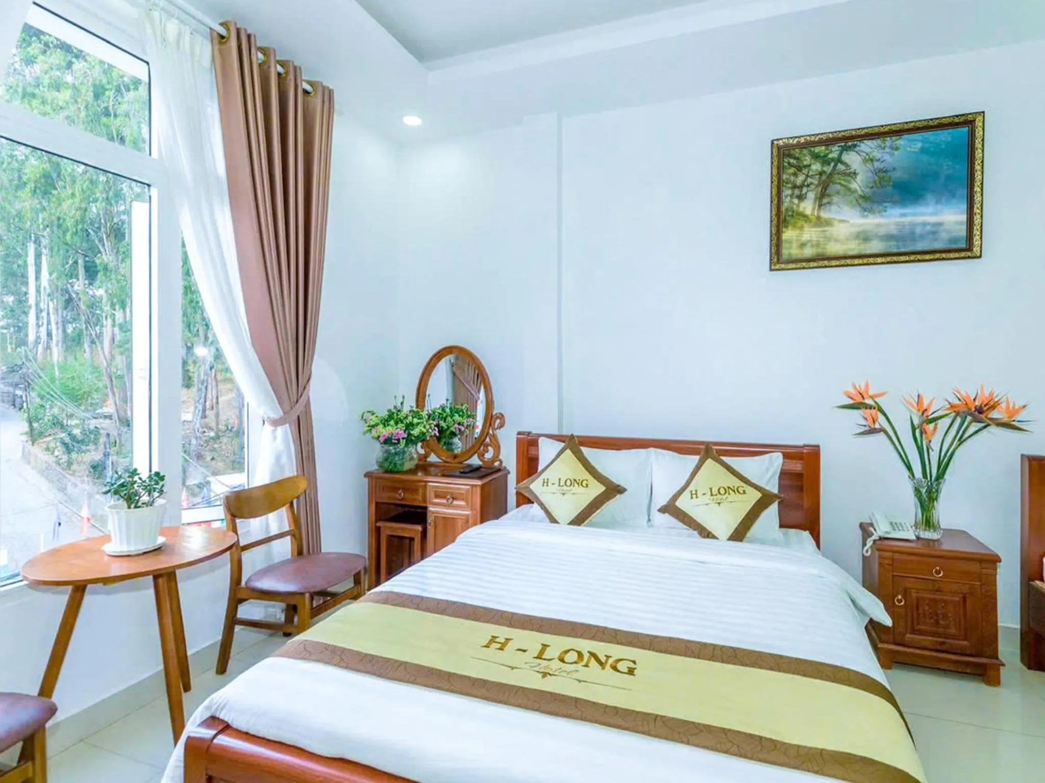 Bed in H-Long Dalat Hotel - Ngay Trung Tâm