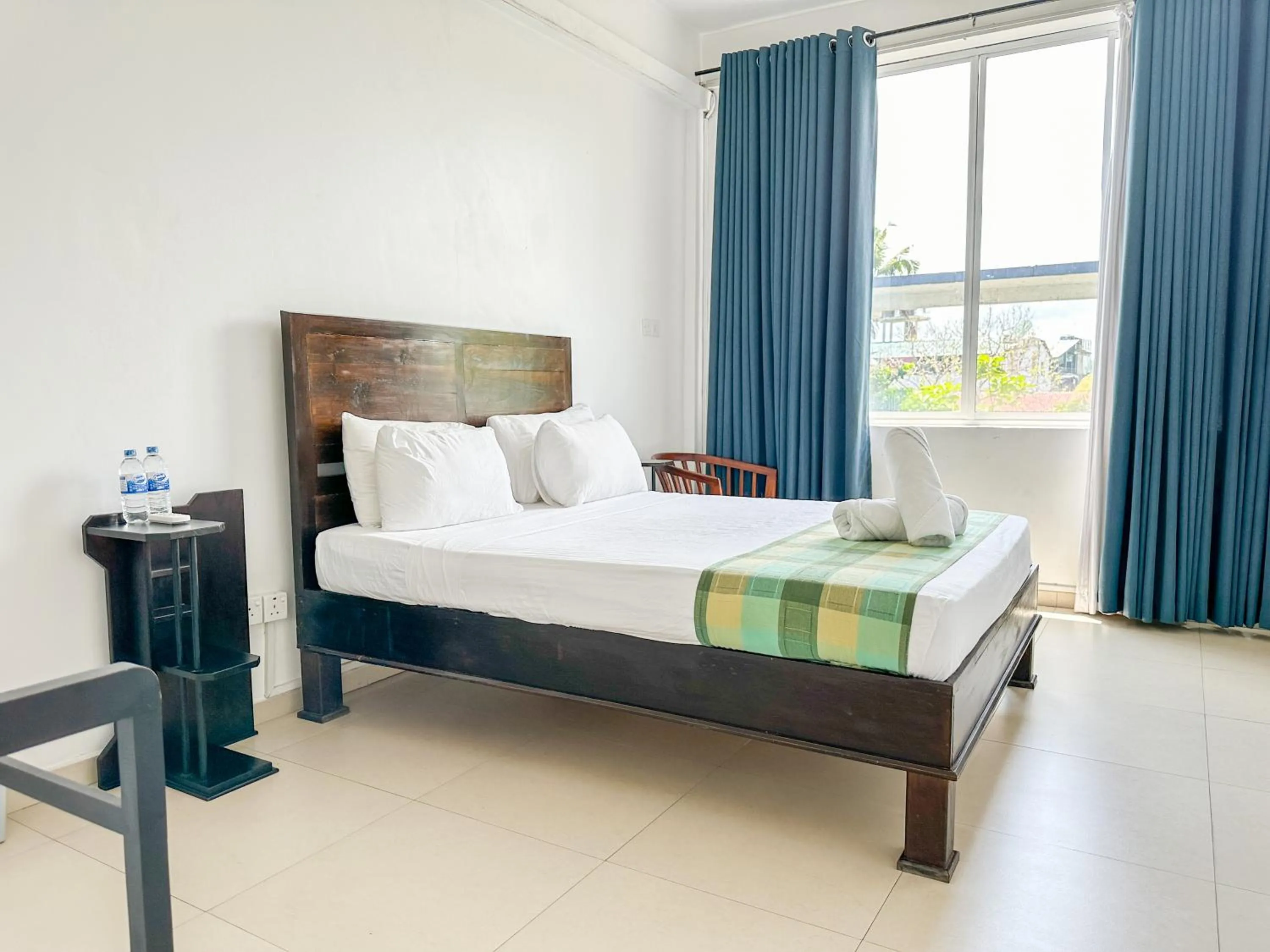 Bed in Twenty -Two Dazzle Bay