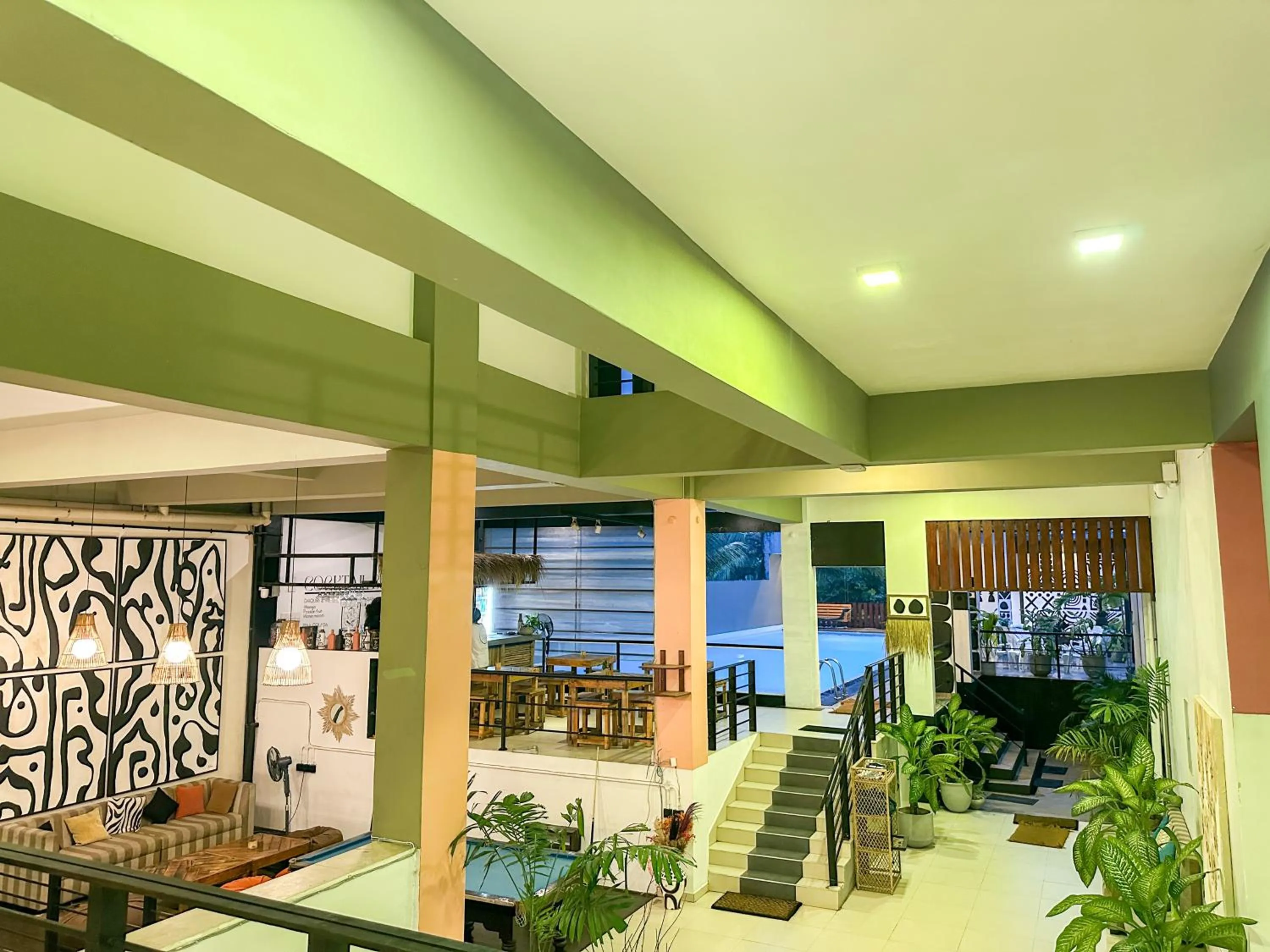 Restaurant/places to eat in Twenty -Two Dazzle Bay