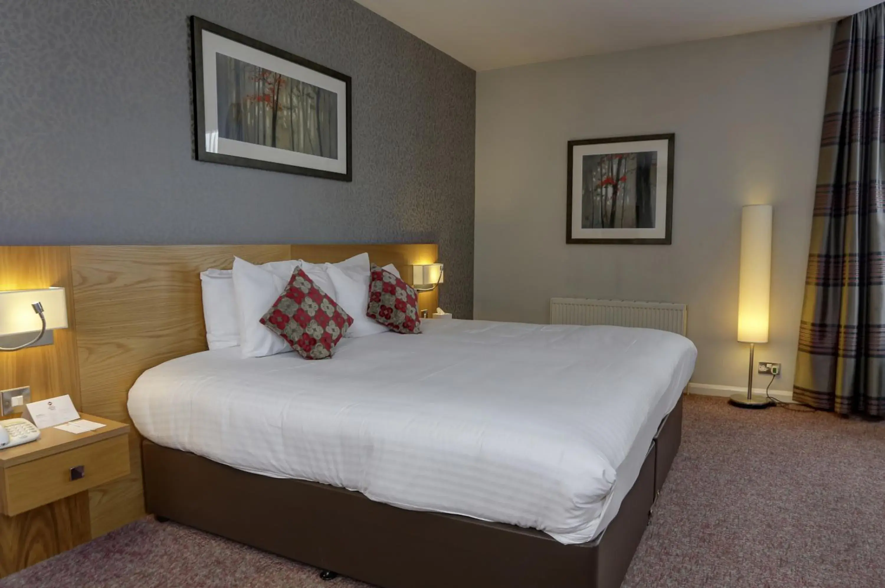 Bed in Best Western Plus Nottingham Westminster Hotel