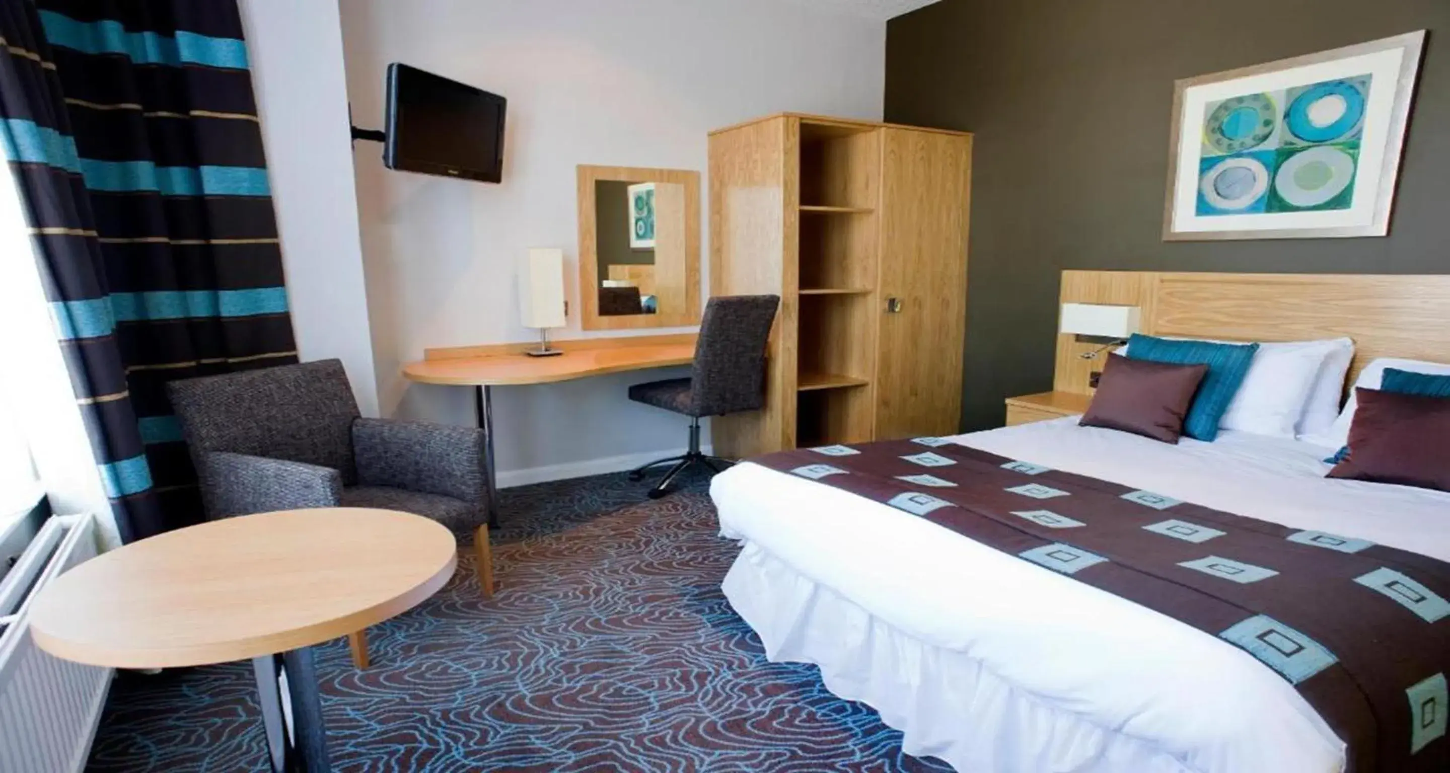 Bedroom, Bed in Best Western Plus Nottingham Westminster Hotel Bedroom, Bed in Best Western Plus Nottingham Westminster Hotel