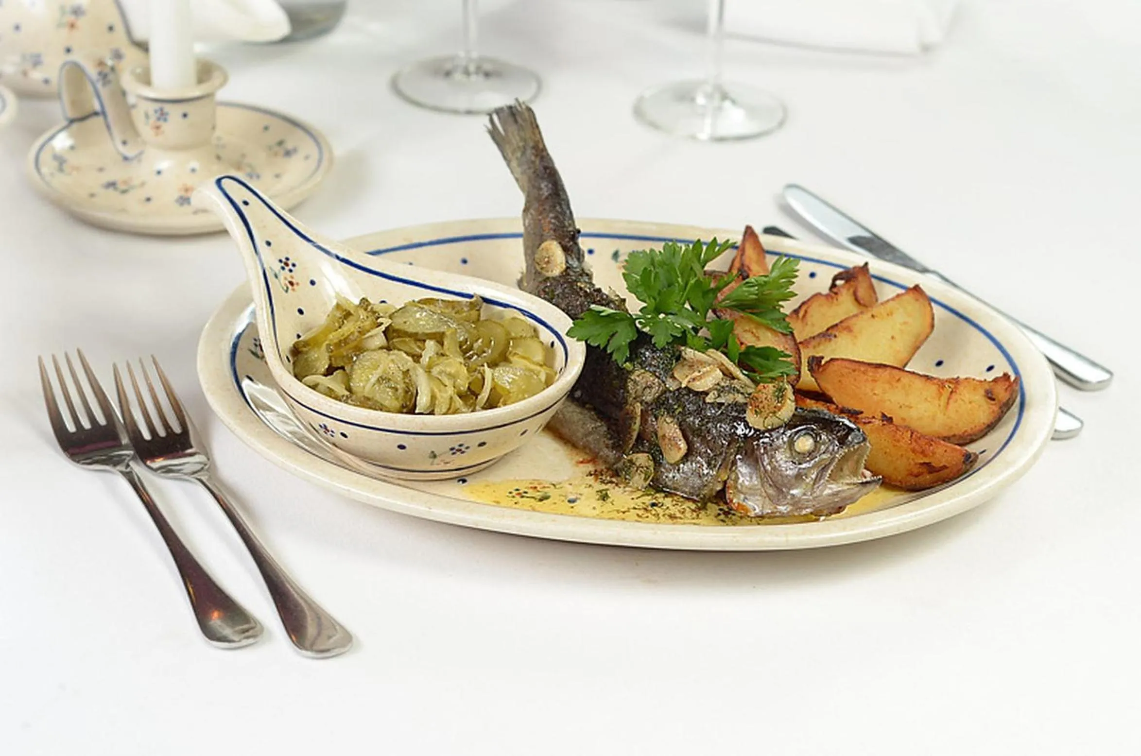 Restaurant/places to eat in Lipowy Gościniec