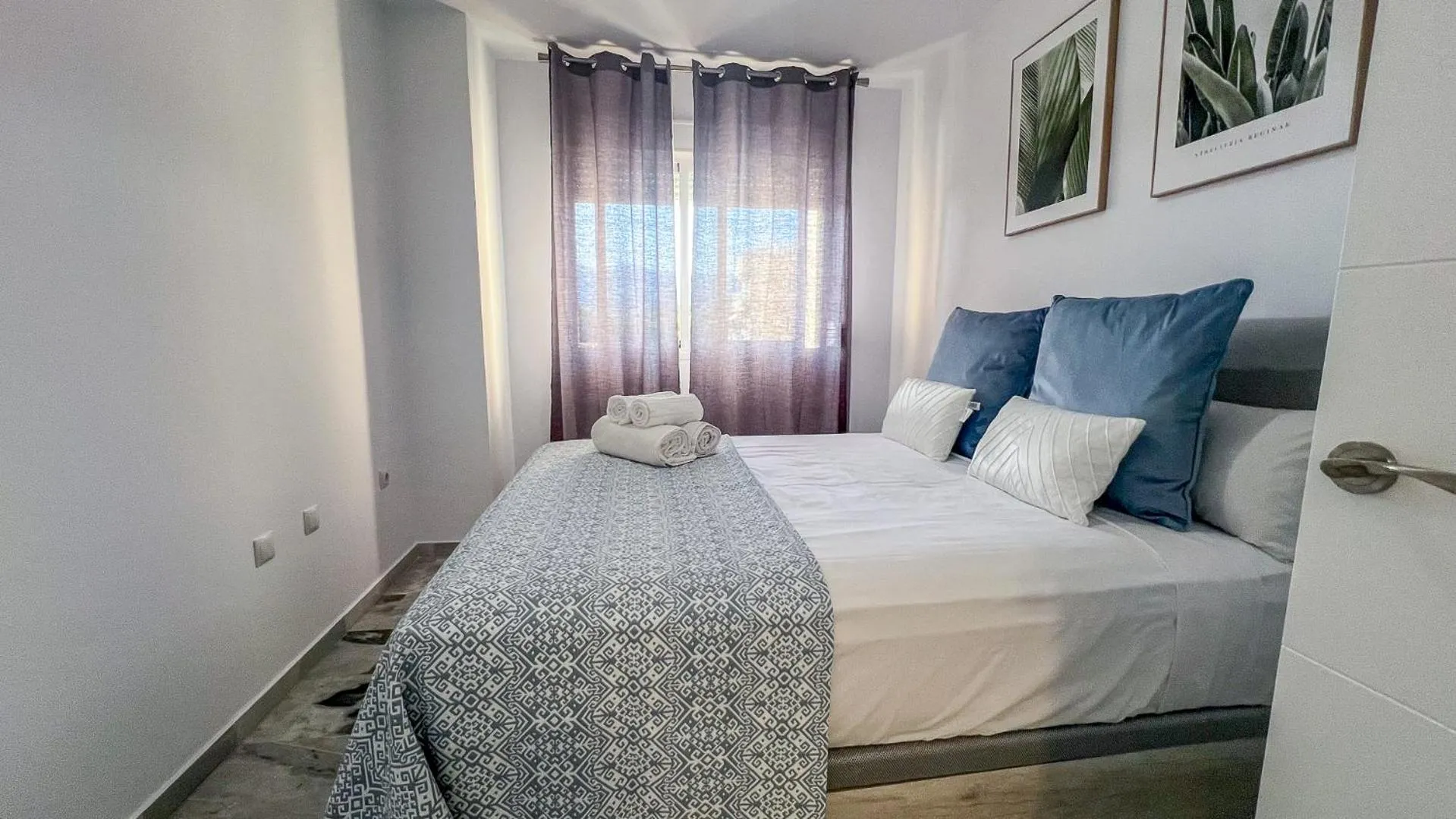 Bed in OleHolidays Costabella 2 junto al mar