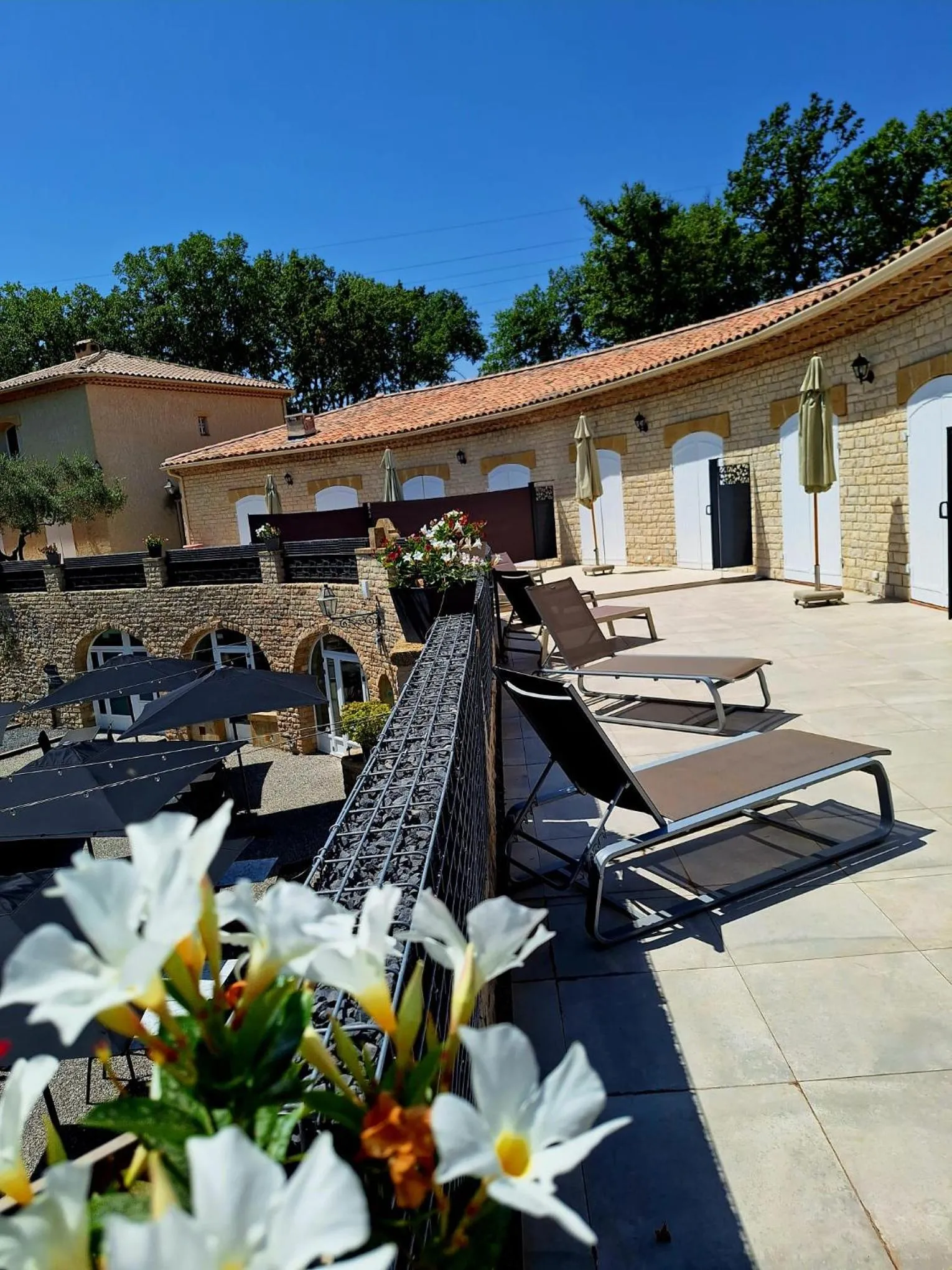 Property building in Domaine de la Mautanne