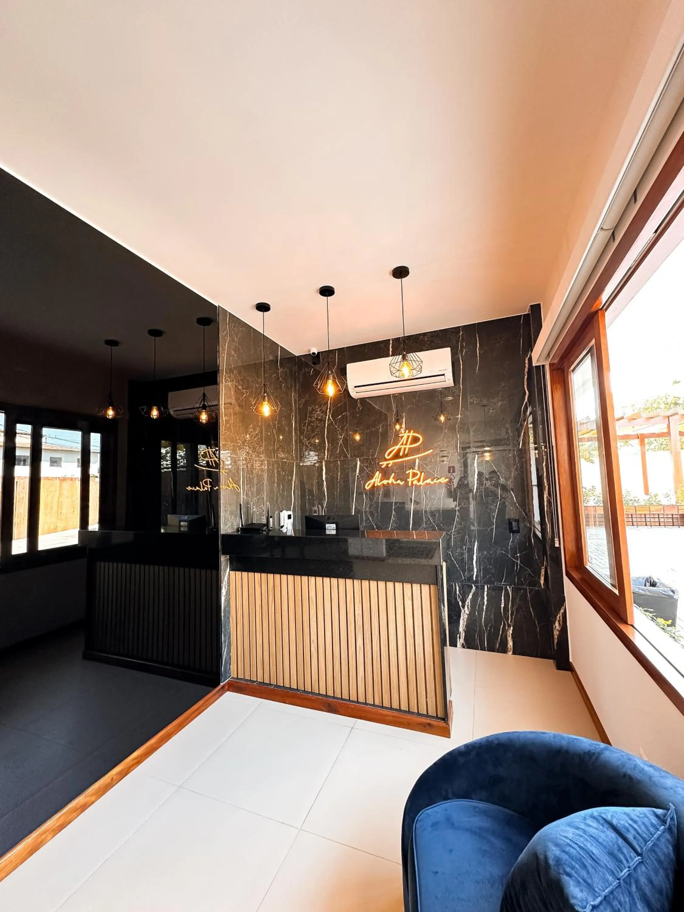 Lobby or reception in Aloha Palace Hotel