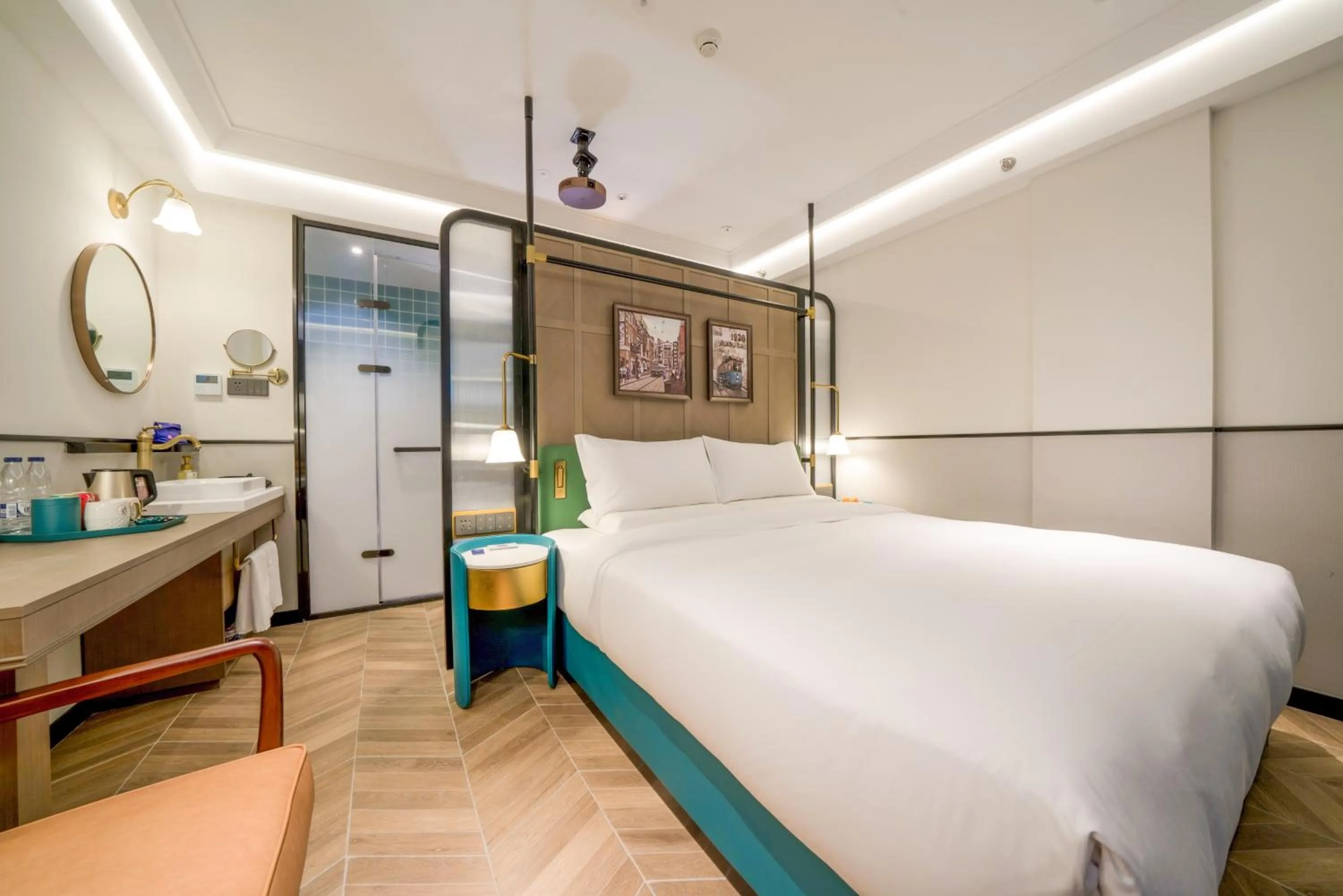 Shanghai Huaihai Mansion