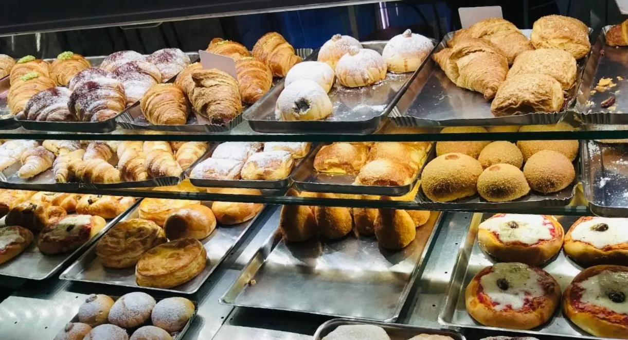 Breakfast in Grand Tour Design Guest House Catania Self Check-in