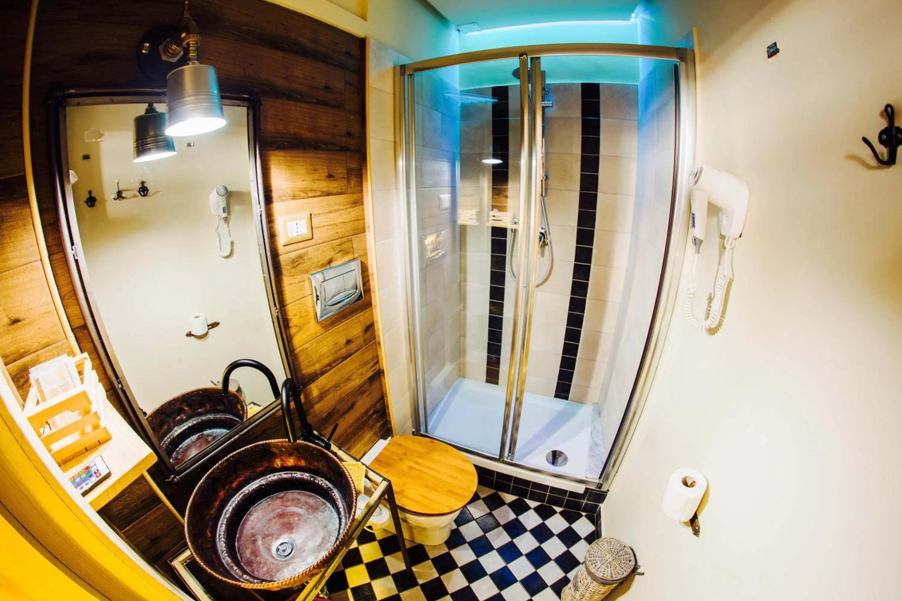 Bathroom in Grand Tour Design Guest House Catania Self Check-in