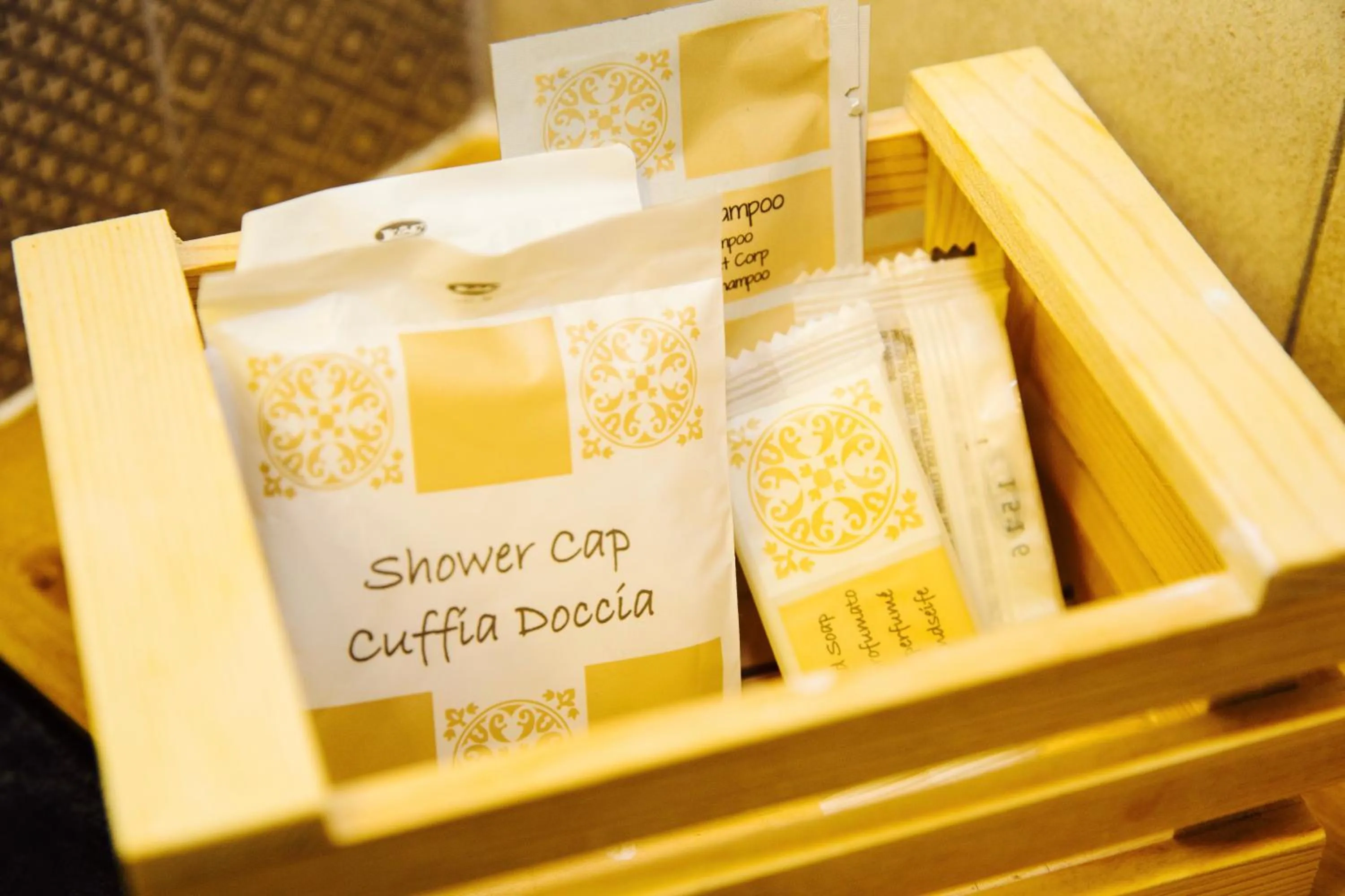 Bathroom in Grand Tour Design Guest House Catania Self Check-in