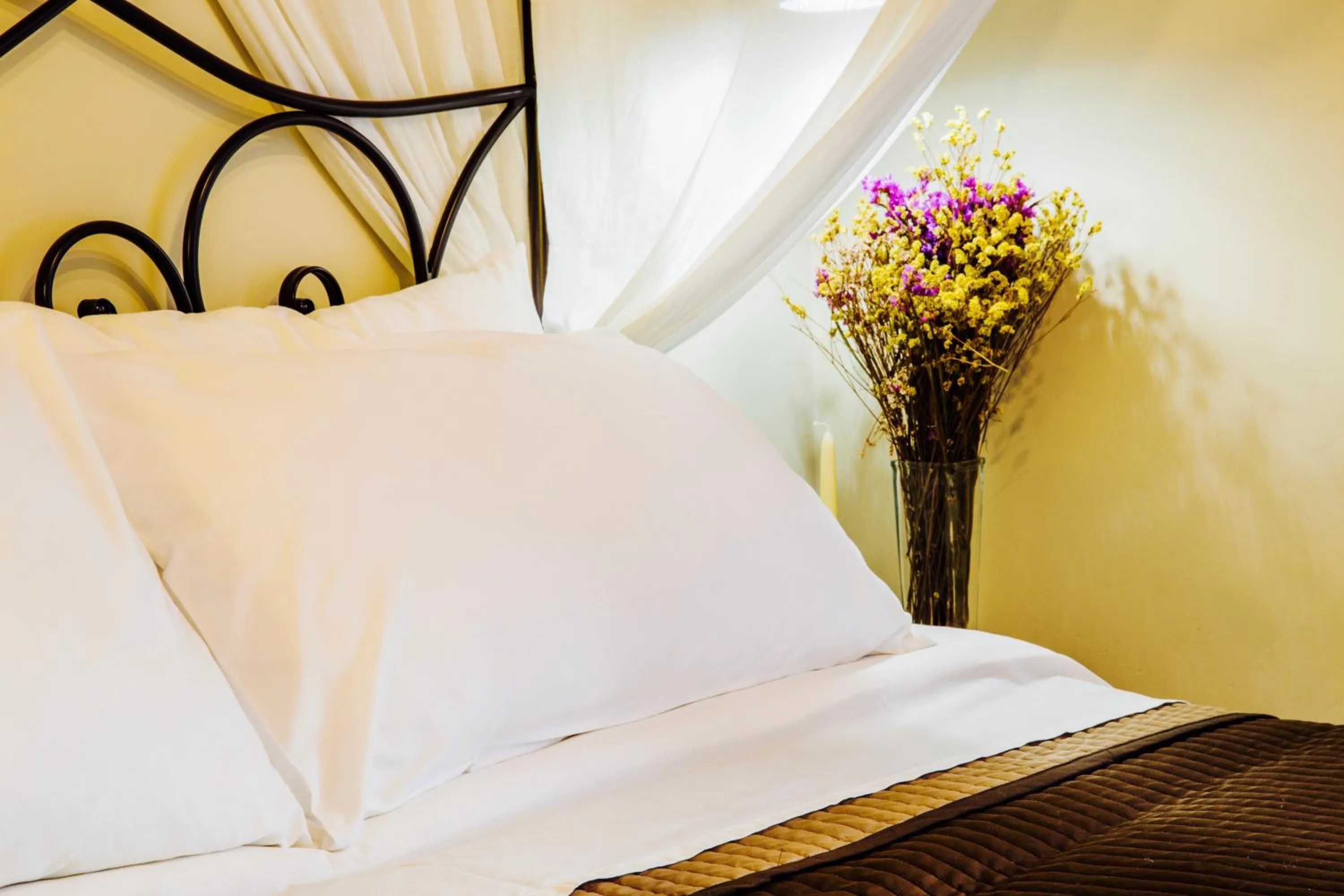 Bed in Grand Tour Design Guest House Catania Self Check-in