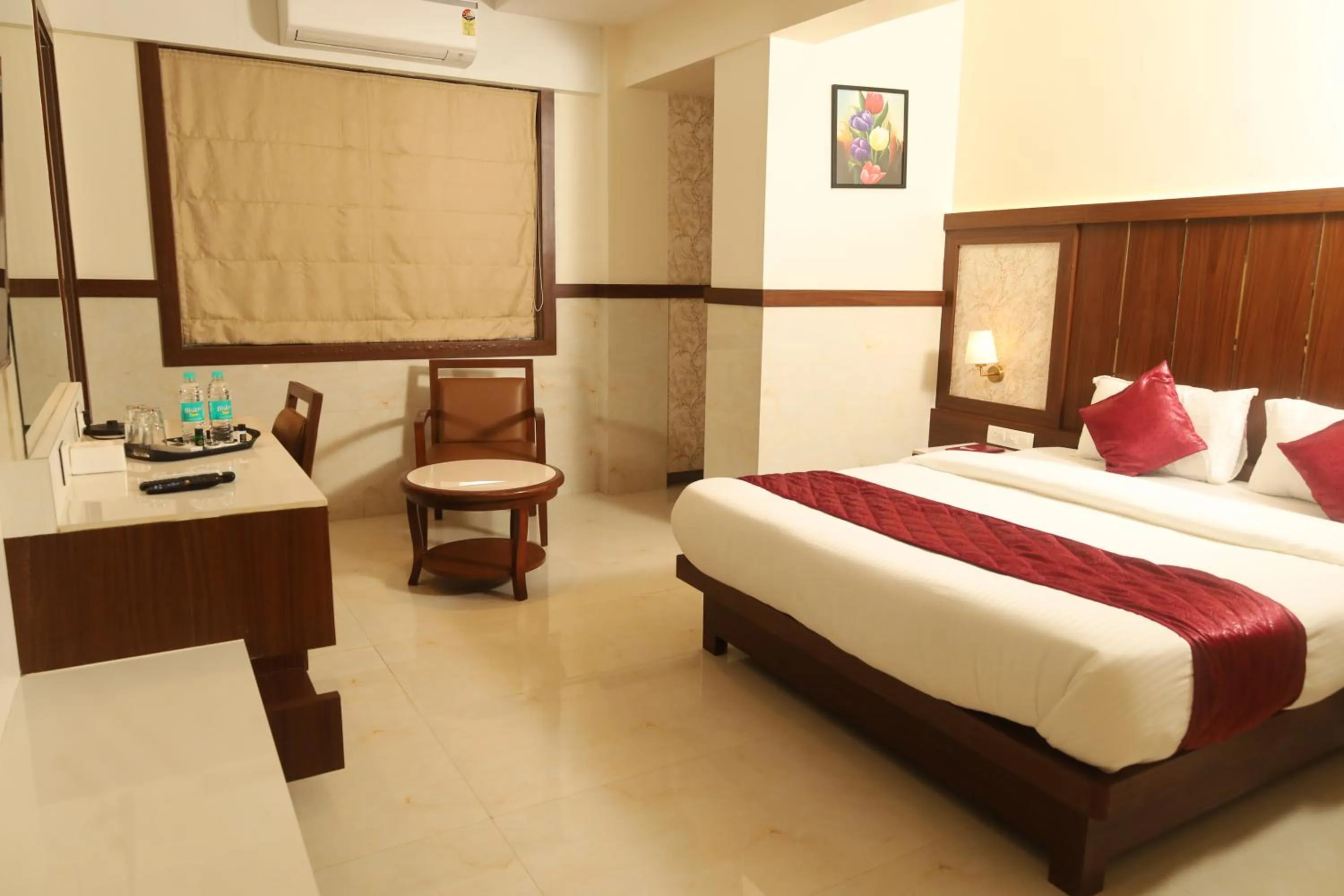 Bed in Hotel Prestige Residency