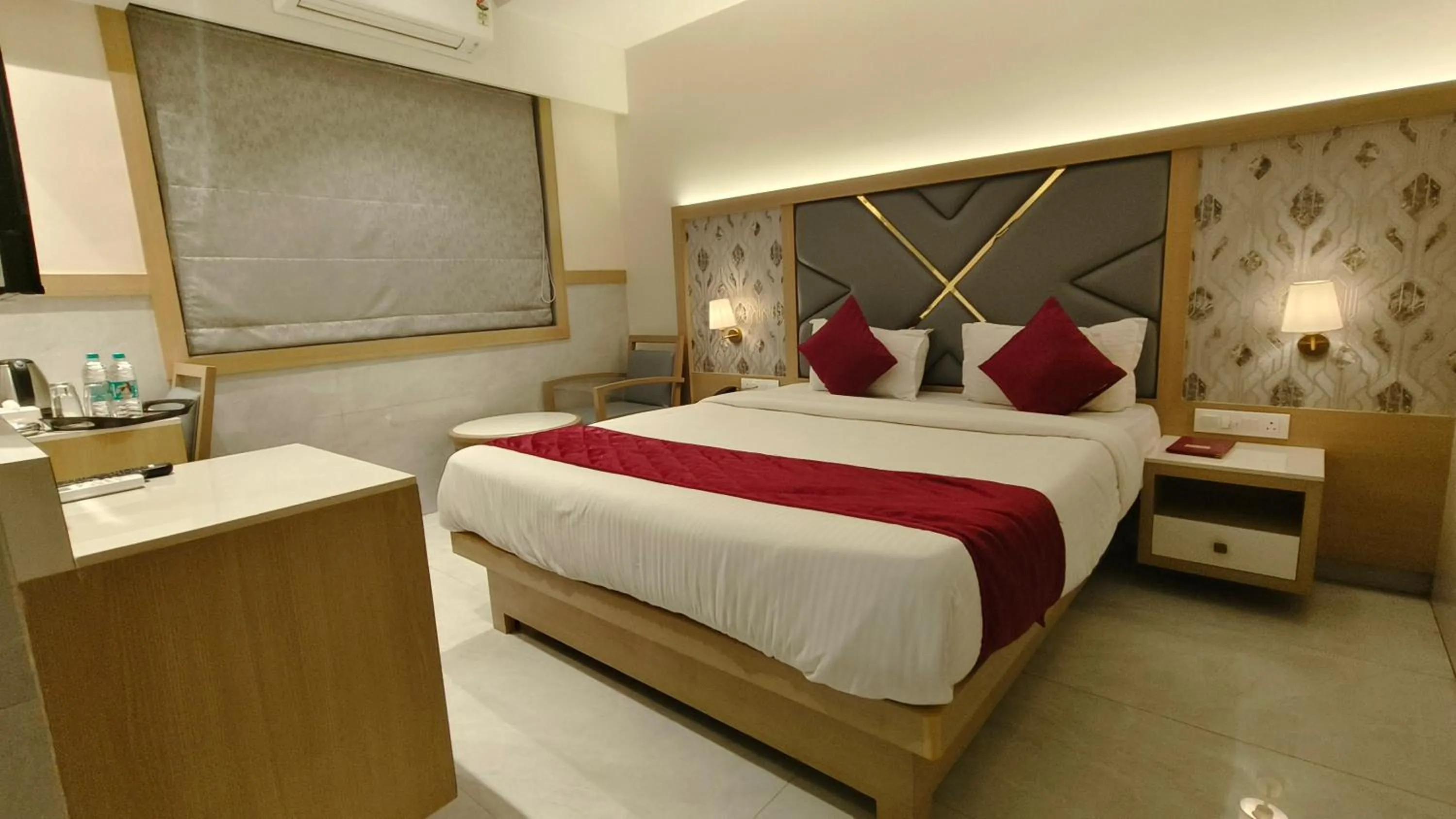 Bedroom, Bed in Hotel Prestige Residency