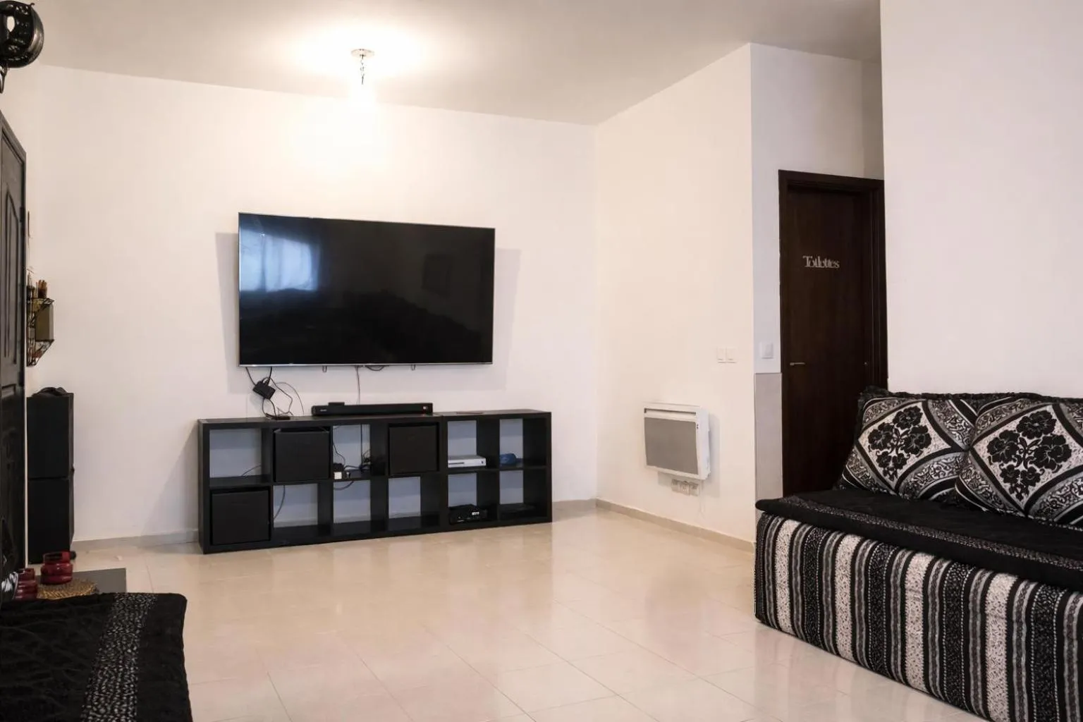 Appartement Saidia, Clim, 2 chambres et gd salon, 1 kms de la plage