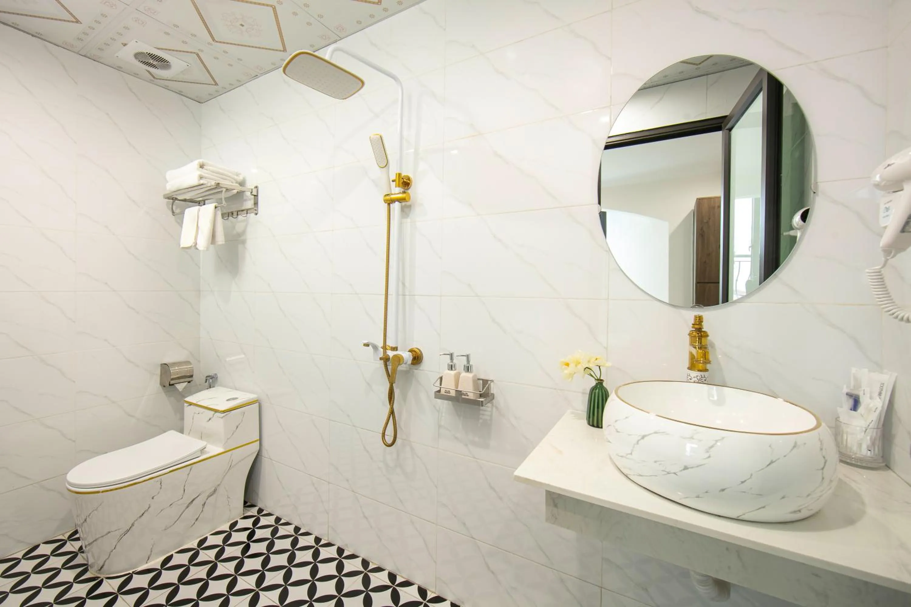 Public Bath in Dream Premium Hotel & Spa