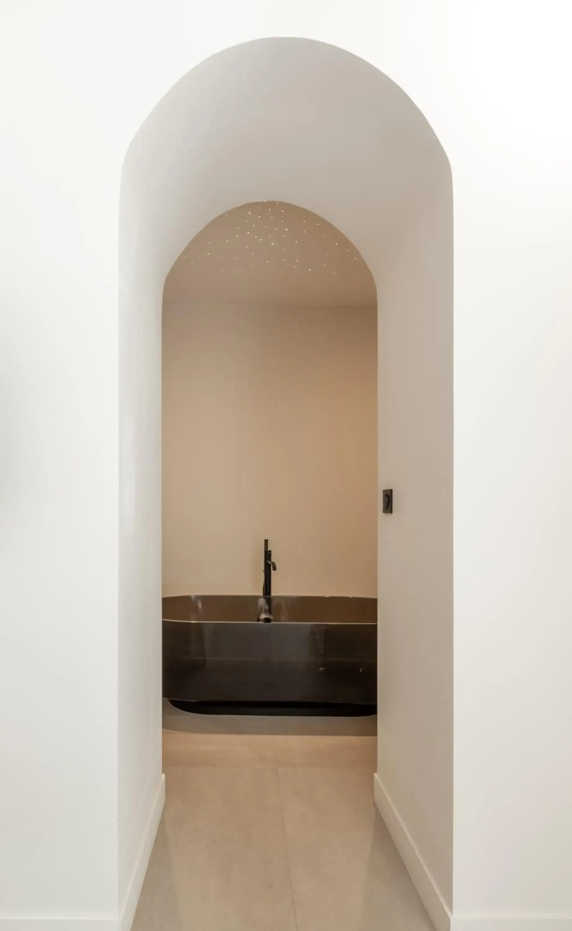 Deluxe Double Room with Bath in Mouchki Deluxe Double Room with Bath in Mouchki