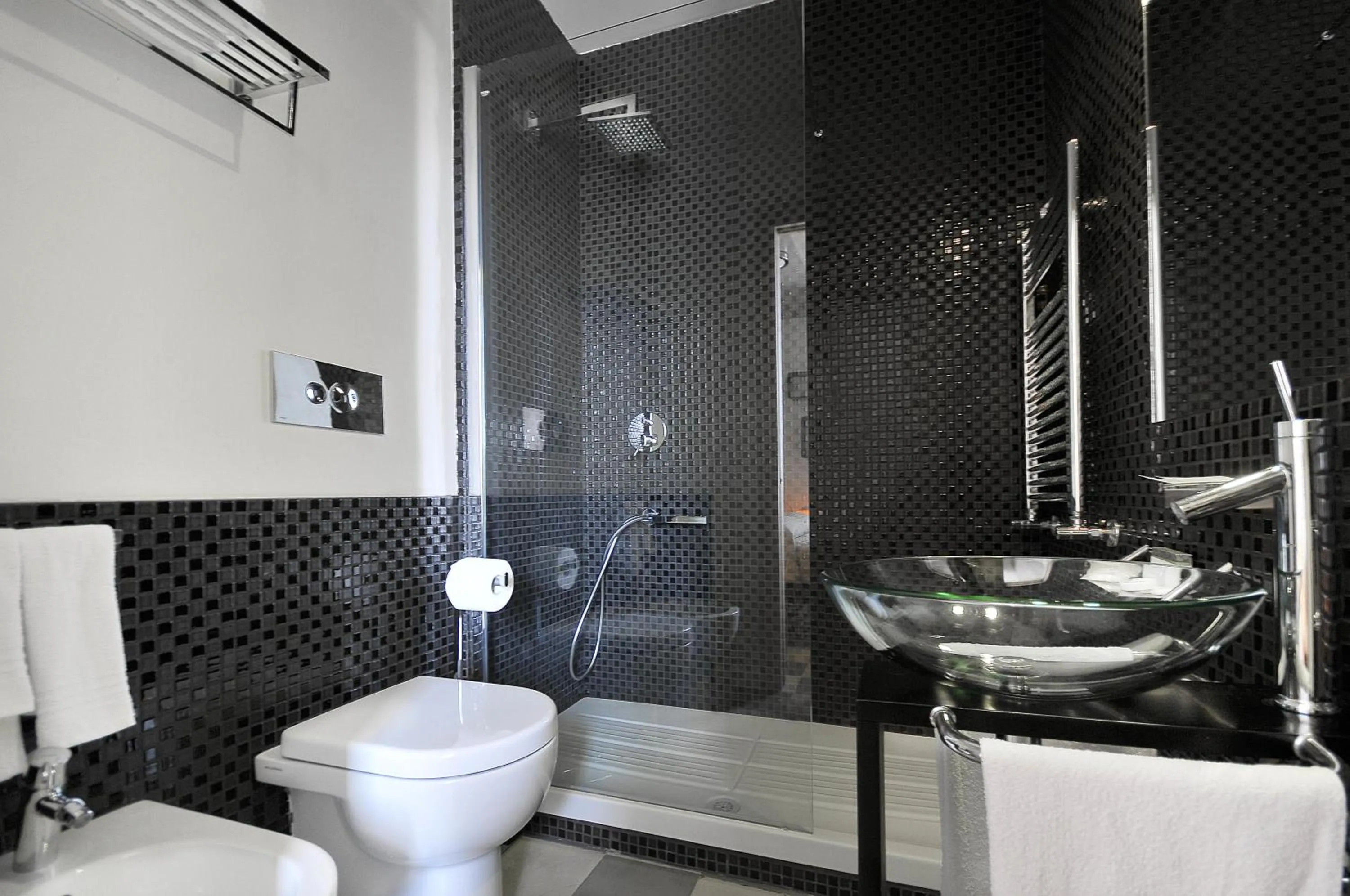 Bathroom in Villa Battista di Adriana Caserta