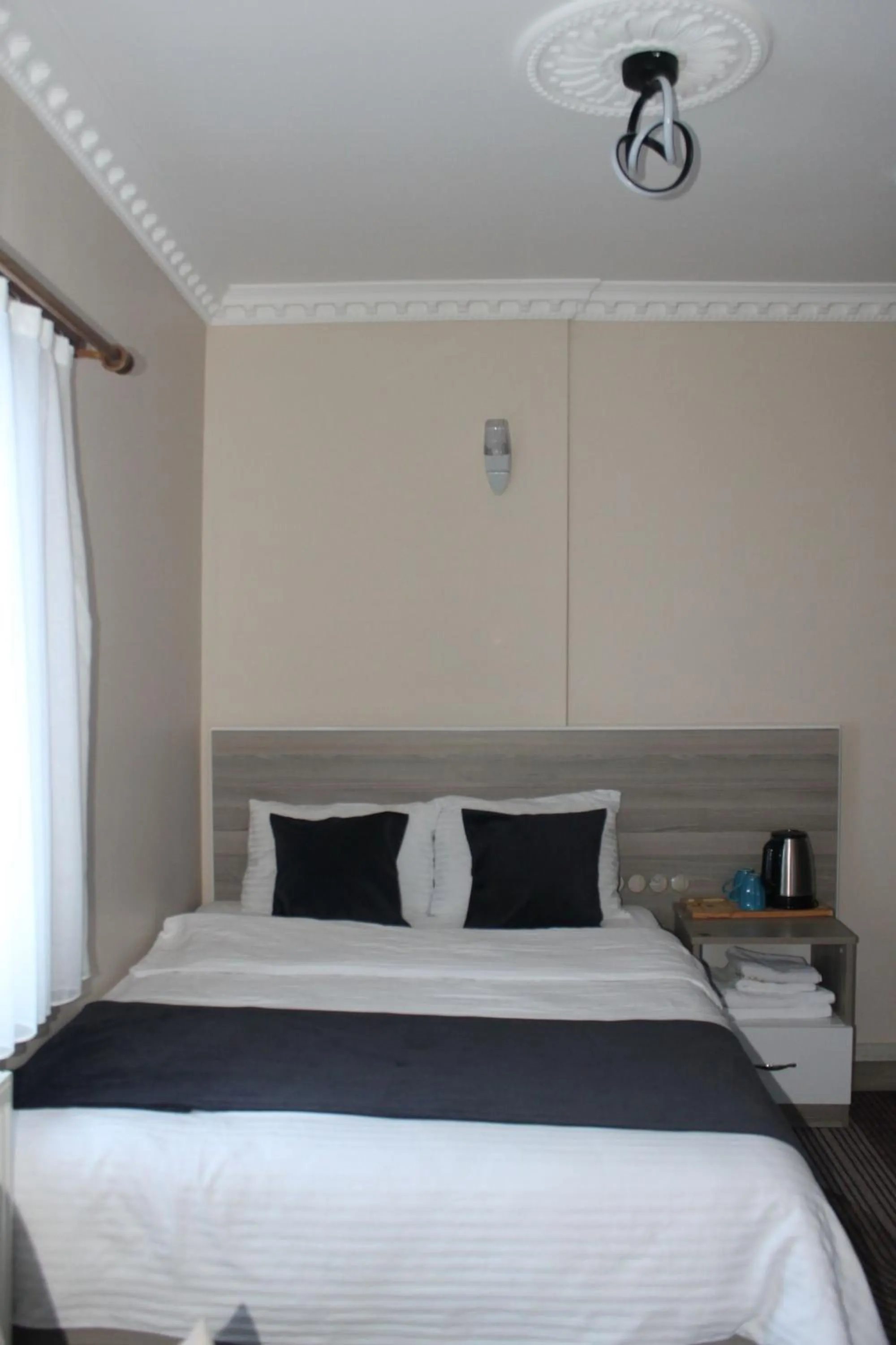 Bed in Uzungöl Öztürk Hotel