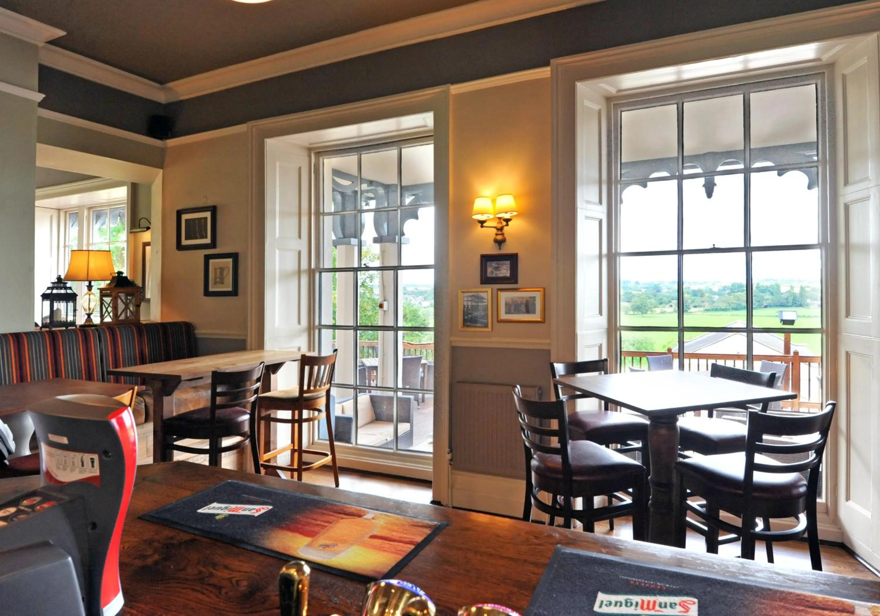 Restaurant/places to eat in Royal Hotel by Greene King Inns