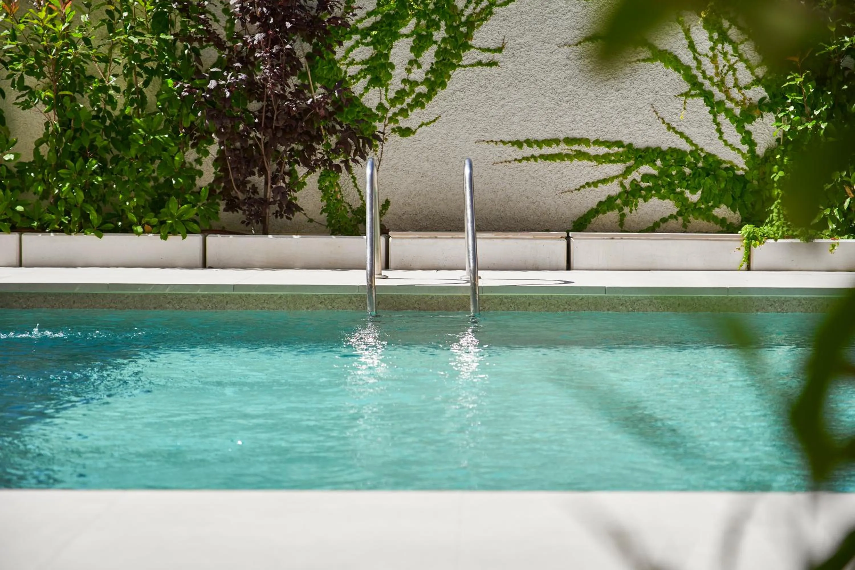 Day in Apartamentos Juan Bravo